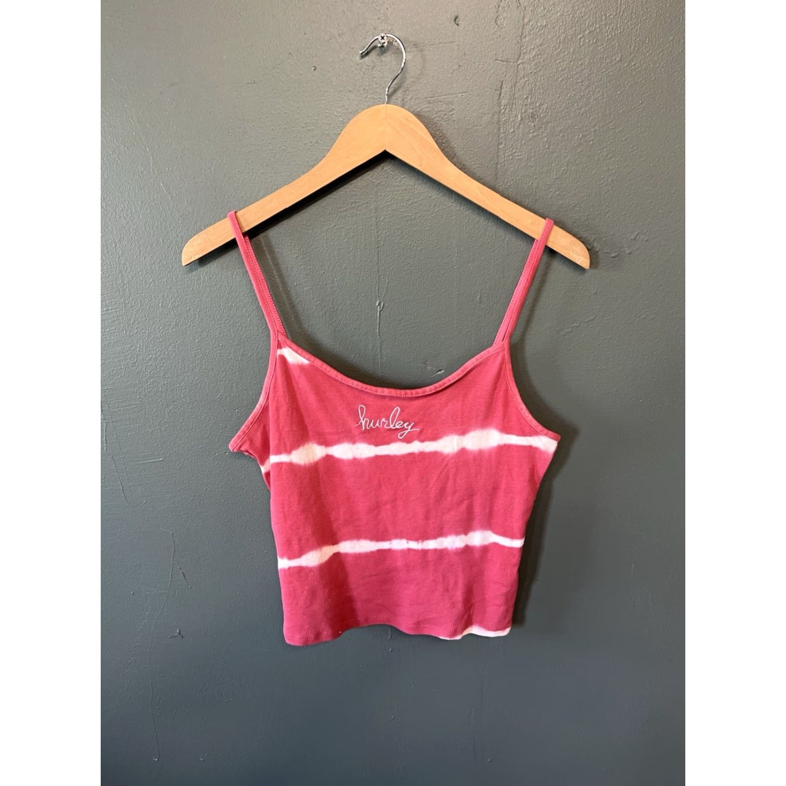 Hurley Hurley Womens Red Cropped Sleeveless Tank Top L Red Cropped Sleeveless Tank Hurley Women L Size L / US 10 / IT 46 - 2 Thumbnail