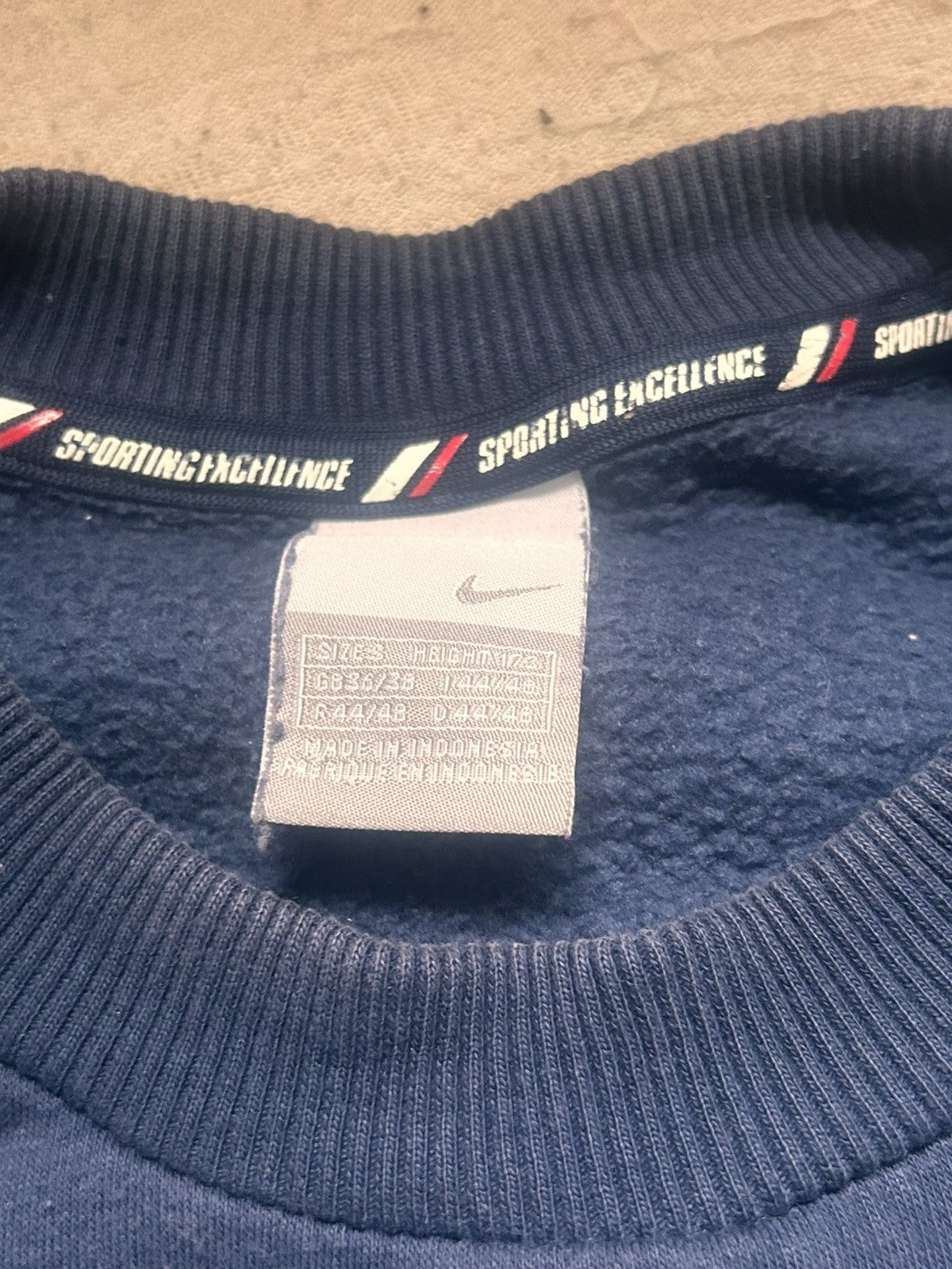 Nike Nike Crewneck College Navy Red White boxyfit vintage 90s 80s Size US S / EU 44-46 / 1 - 3 Thumbnail