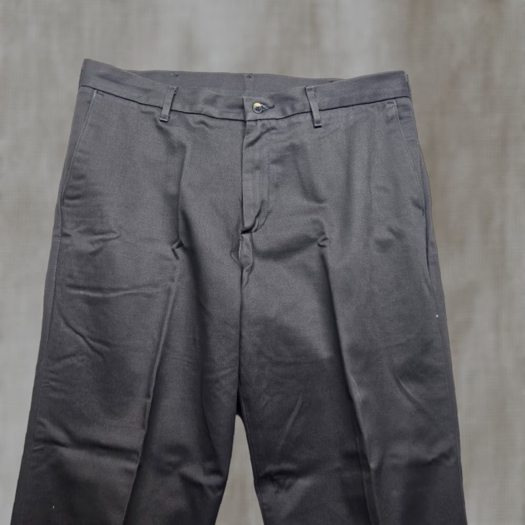 Wrangler Wrangler Dress Pants Gray 36 x 30 Men Flat Front Straight Leg Career Office Business Casual Dress Pants Mens Size US 36 / EU 52 - 1 Thumbnail