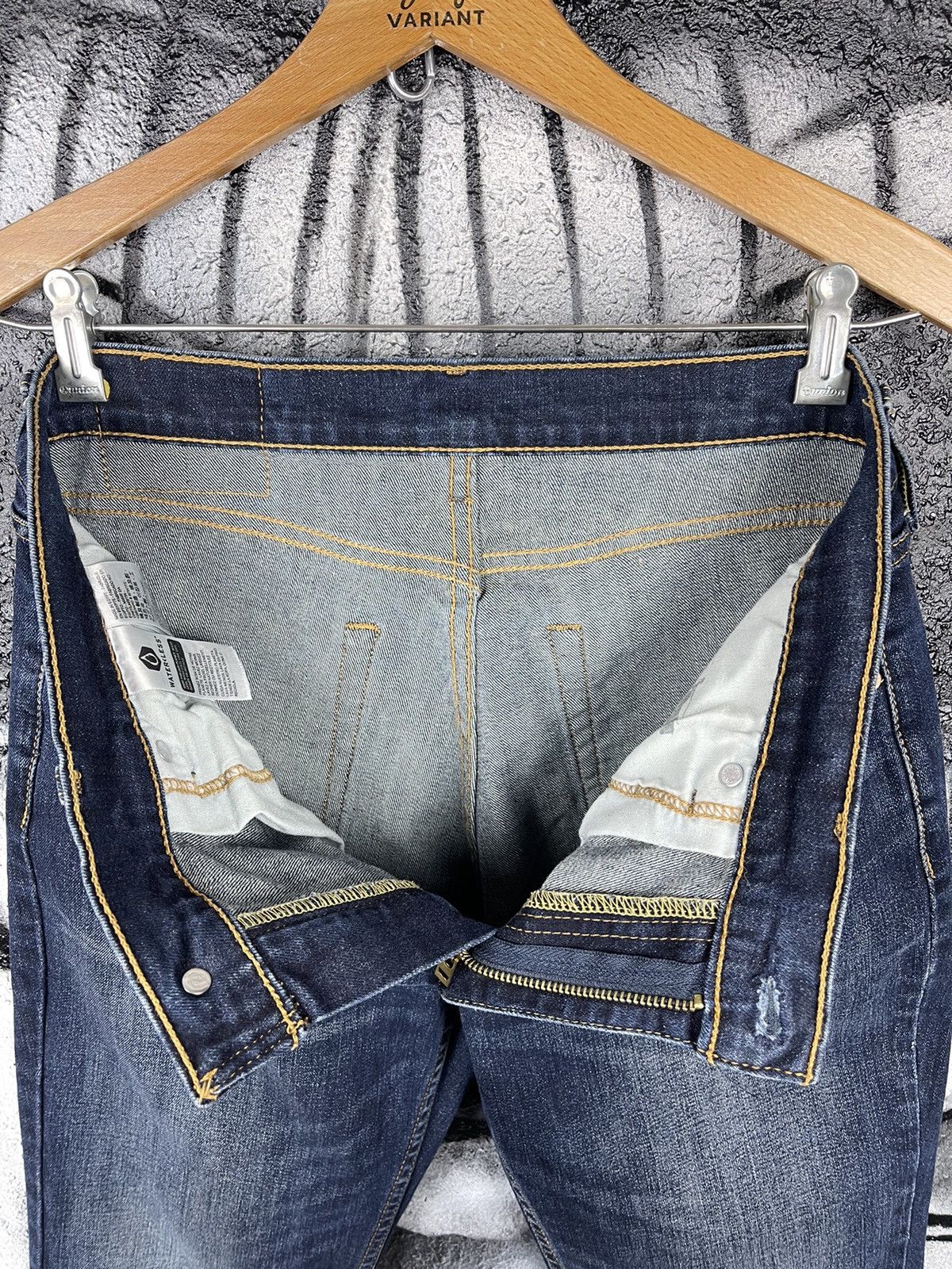 Levi's Levi’s 511 Faded Blue Cotton Denim Jeans Men’s Size W32 L30 Size US 32 / EU 48 - 12 Thumbnail