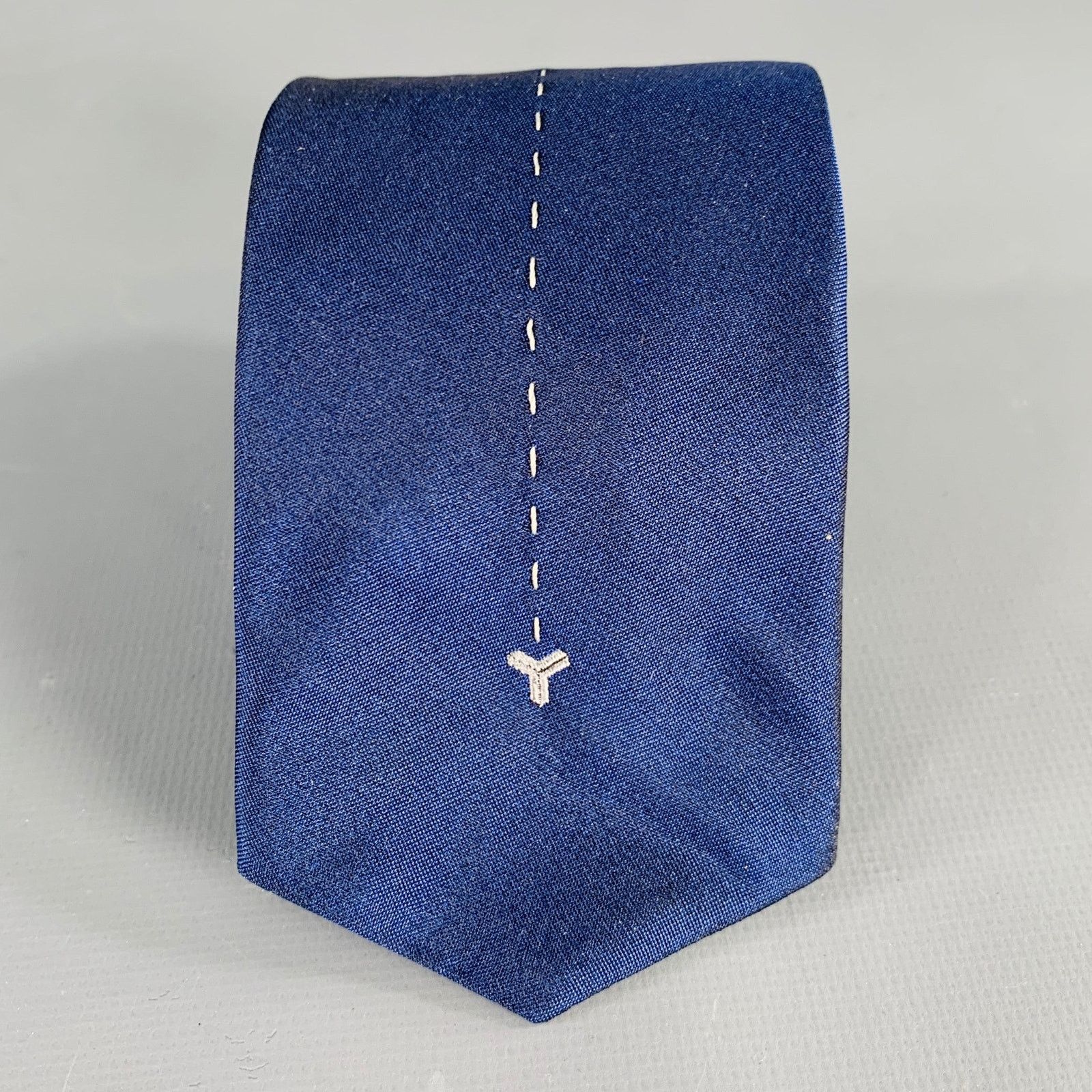Goyard GOYARD Navy Grey Embroidered Silk Tie Size ONE SIZE - 1 Thumbnail