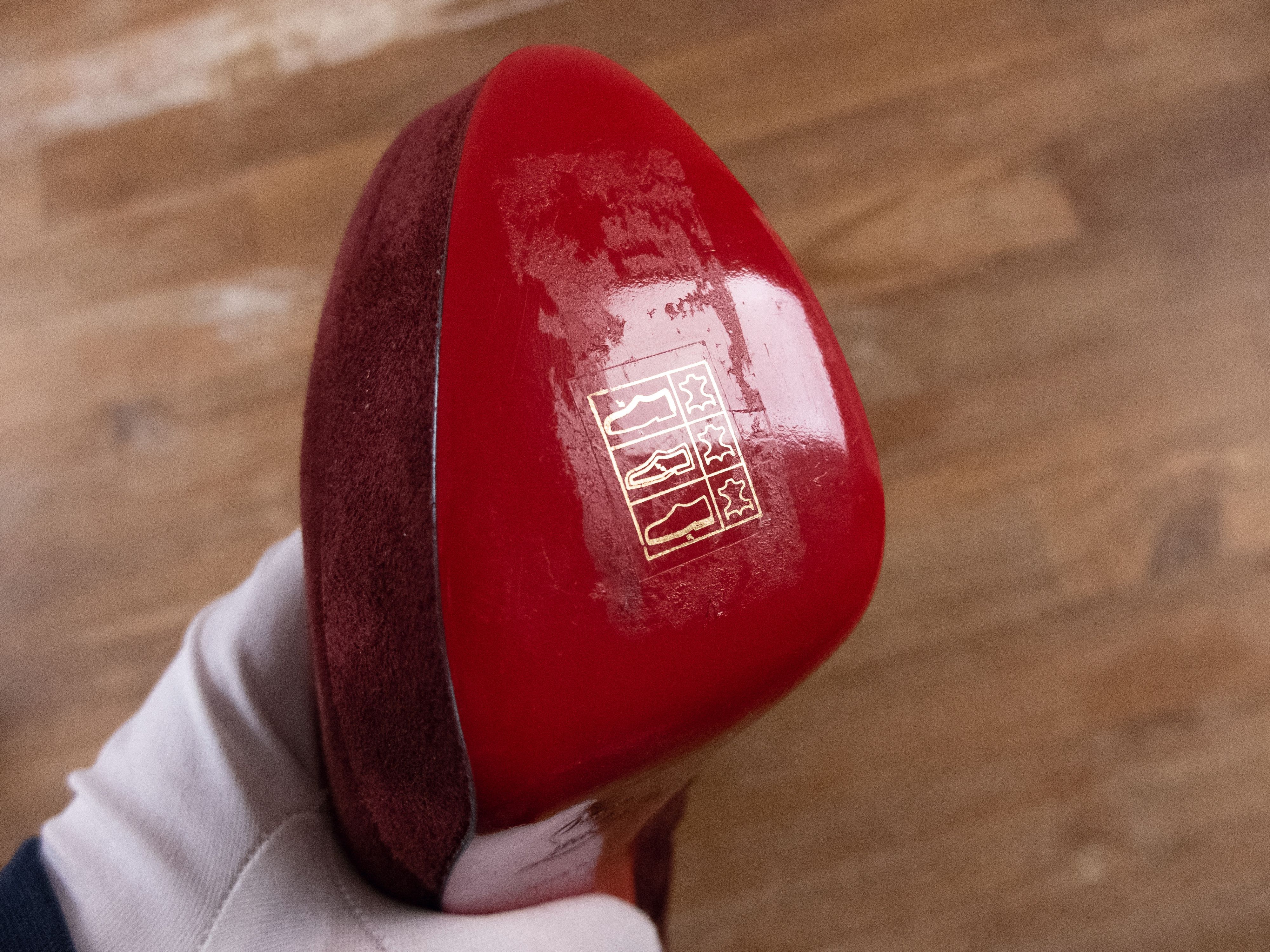 Christian Louboutin CHRISTIAN LOUBOUTIN Bianca Booty burgundy suede boots 39.5 Size US 9.5 / IT 39.5 - 7 Thumbnail