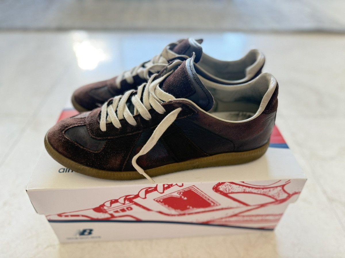 Maison Margiela Maison Margiela replica gats - **RARE** Burgundy/Red Size US 9 / EU 42 - 1 Thumbnail