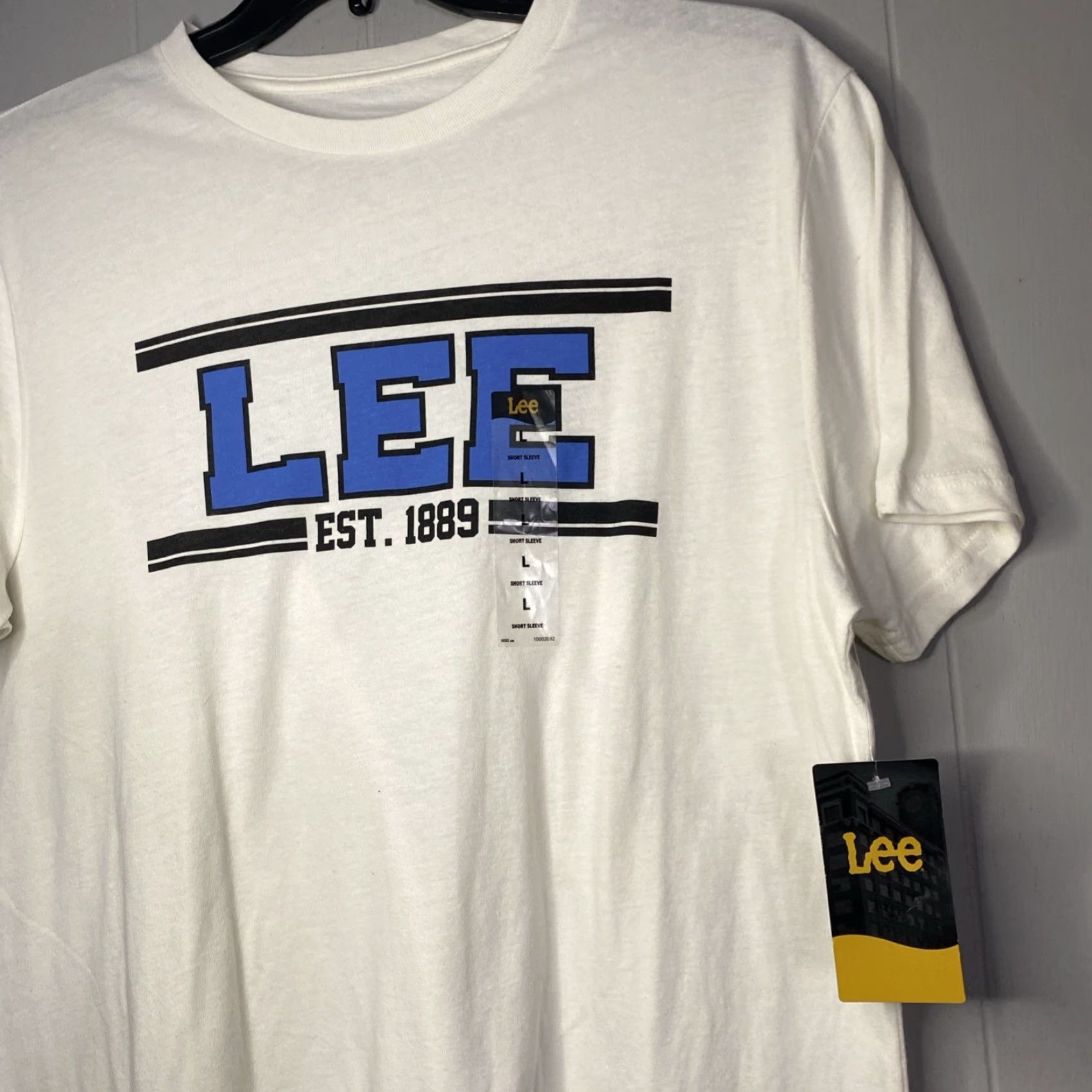 Lee Lee T Shirt Mens L White Lightweight NWT Size US L / EU 52-54 / 3 - 2 Thumbnail