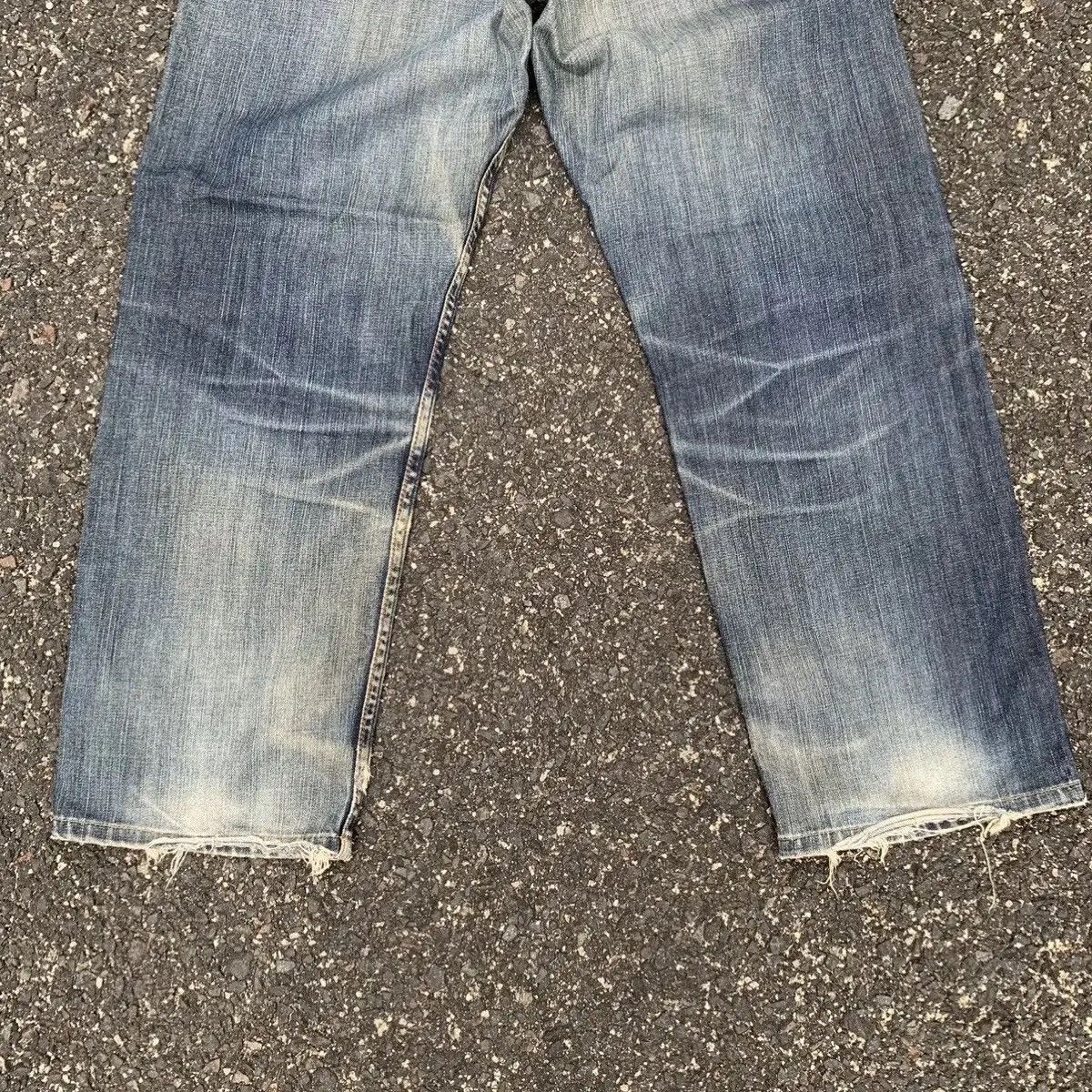 Levi's Levi’s LOT703 Distressed Denim Levis Sun Faded Jeans Pants Size US 34 / EU 50 - 14 Thumbnail
