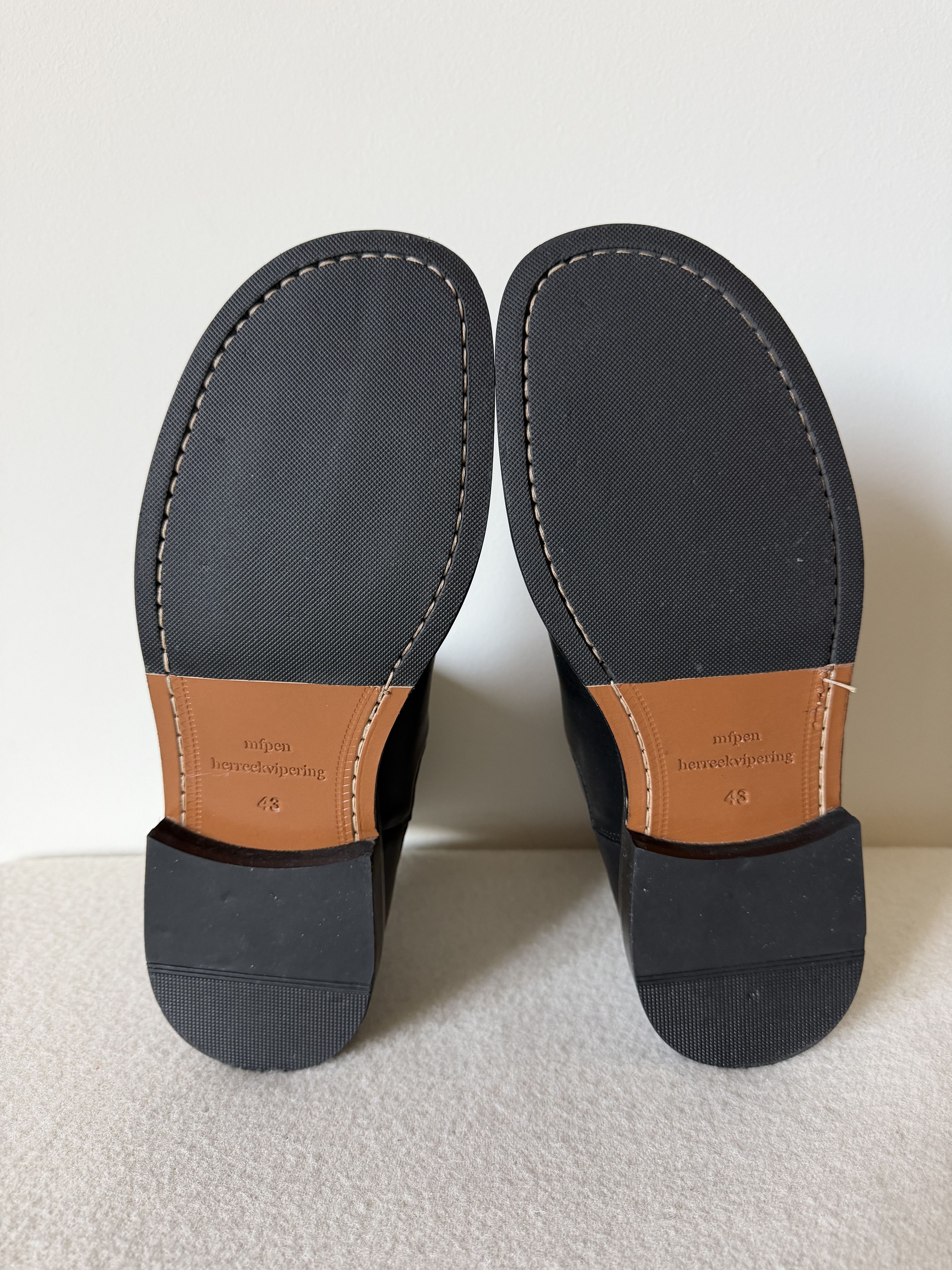 Mfpen Mfpen Core Chelsea Boots in Black Leather Size US 10 / EU 43 - 6 Thumbnail
