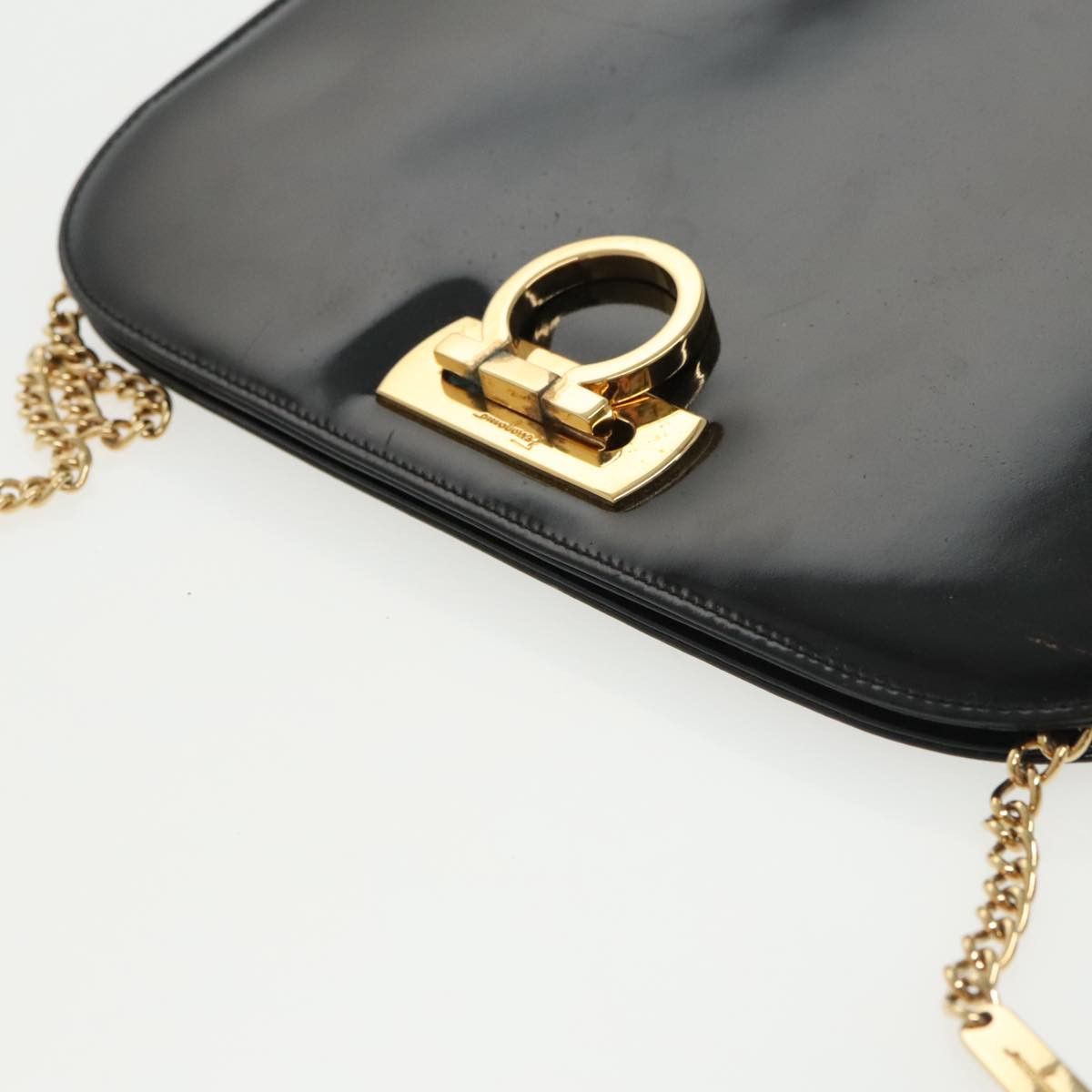 Salvatore Ferragamo Salvatore Ferragamo Chain Shoulder Bag Enamel Black Gold Size ONE SIZE - 8 Thumbnail