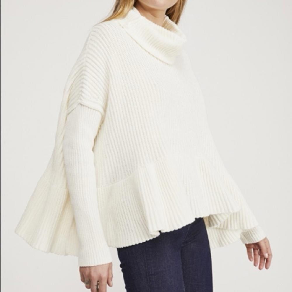 Free People Free People cream layered cake cowl neck ribbed oversized Size XS / US 0-2 / IT 36-38 - 3 Thumbnail