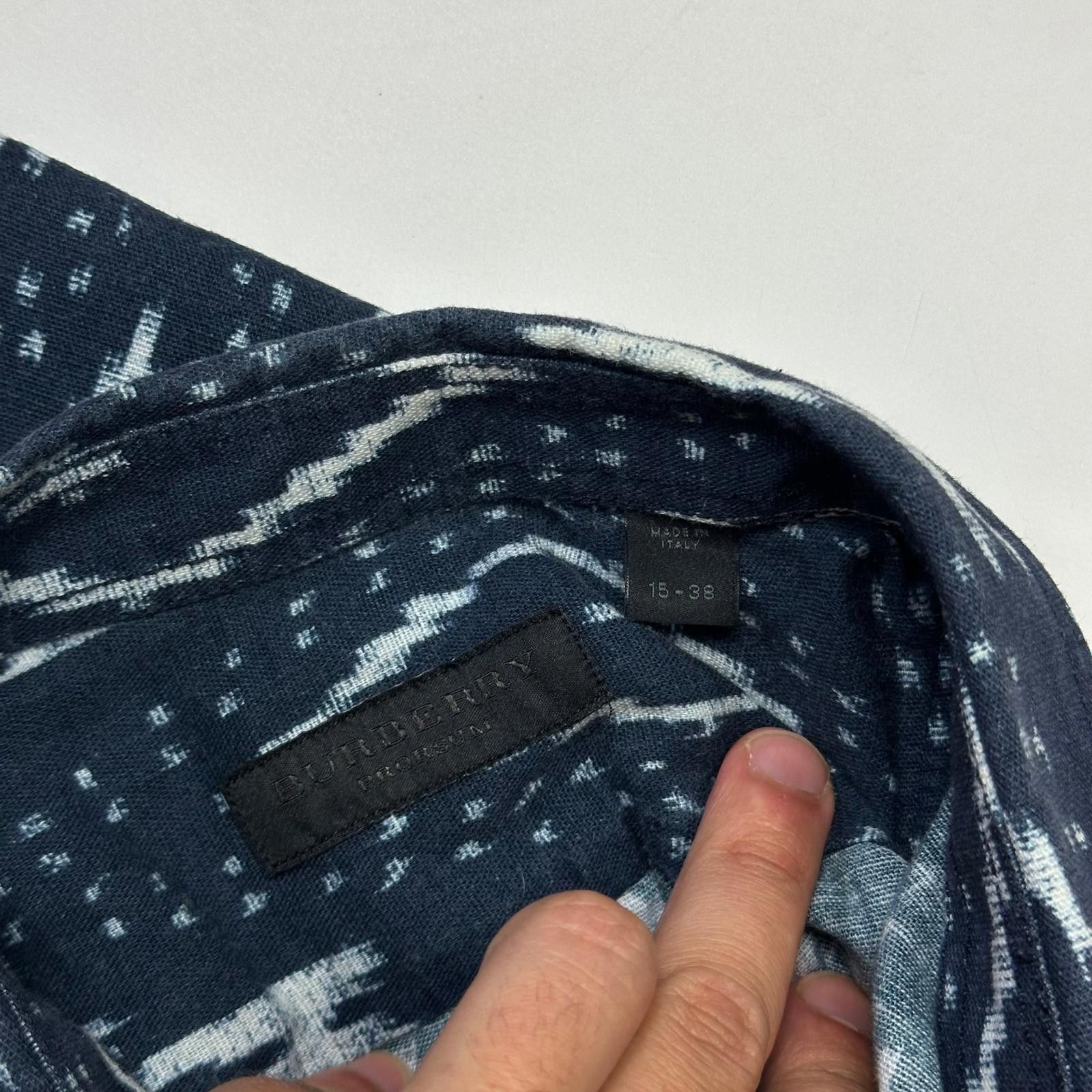 Burberry Burberry Prorsum 2012 Ikat Runway Print LS Boxy Shirt - S Size US S / EU 44-46 / 1 - 5 Thumbnail