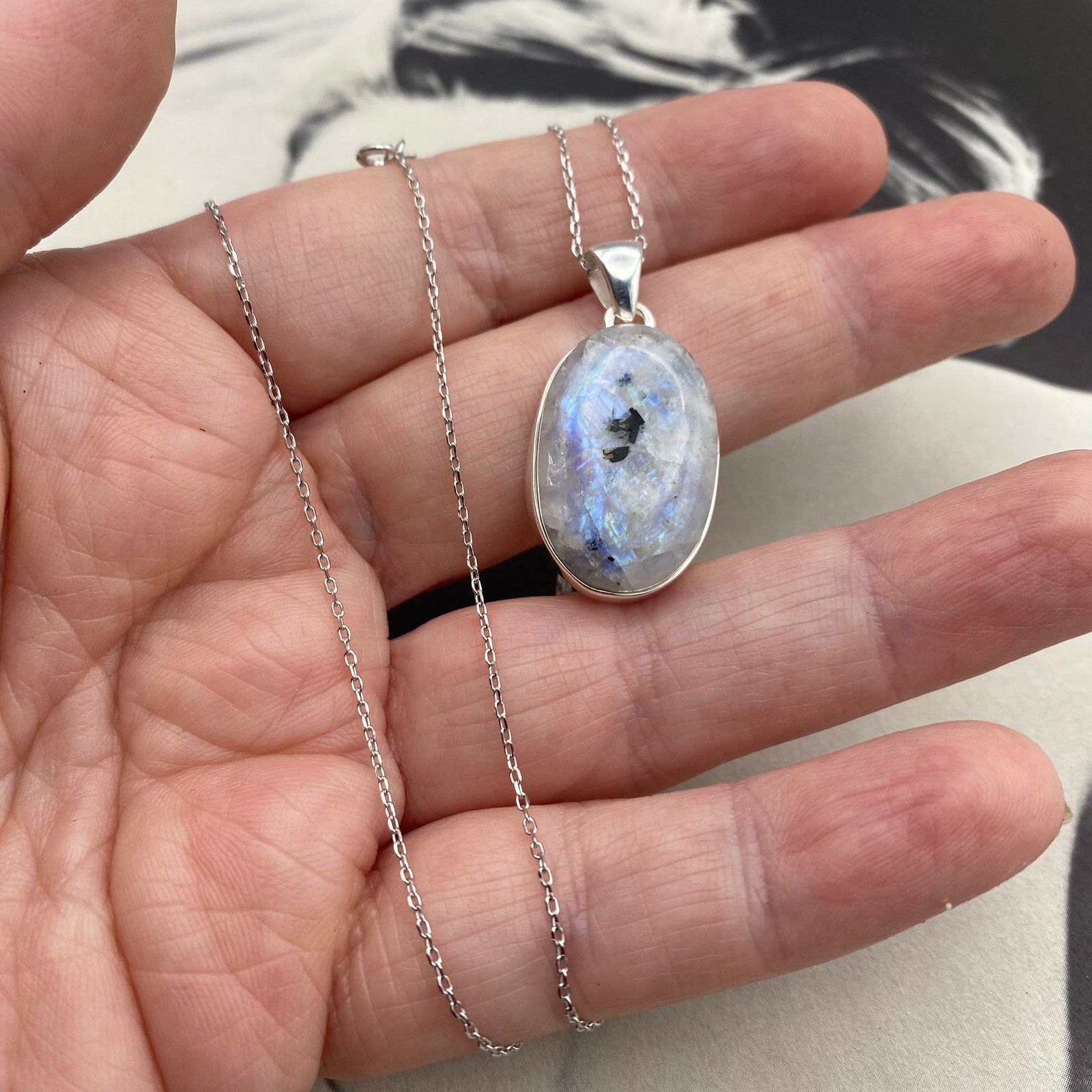 The Unbranded Brand Natural Rainbow Moonstone And Quartz Sterling Necklace Size ONE SIZE - 4 Thumbnail