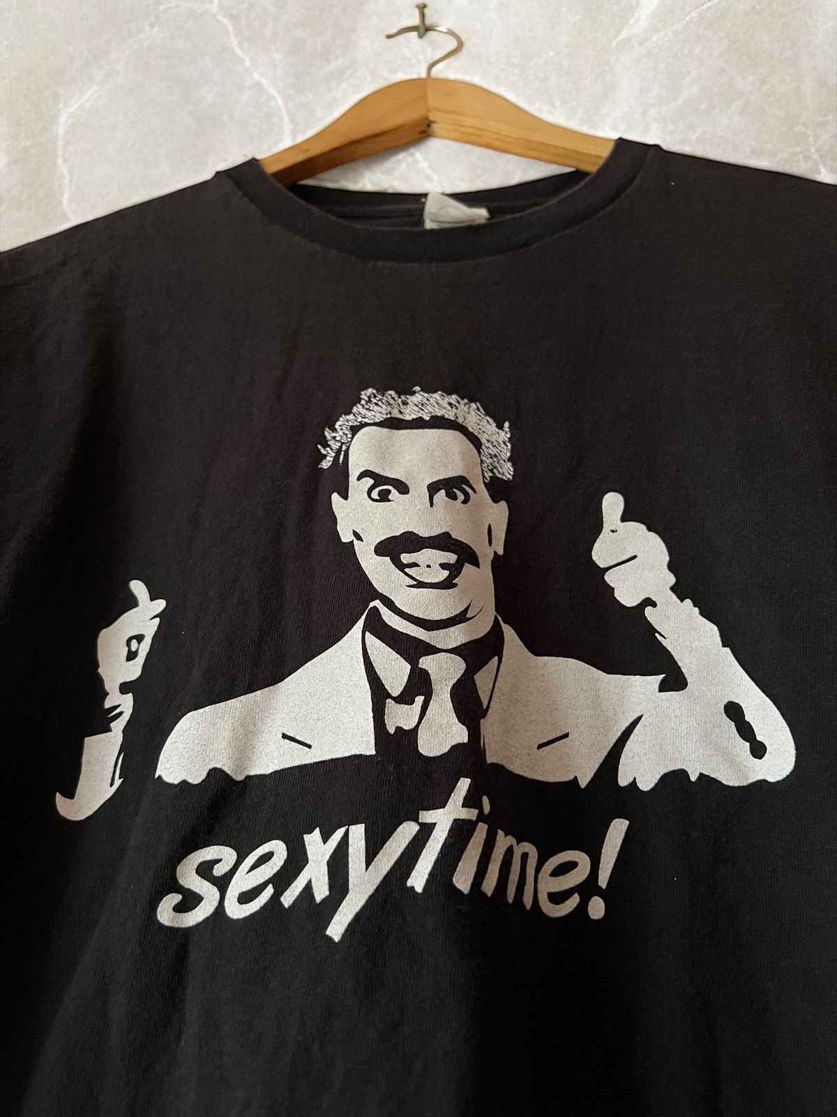 Band Tees × Vintage BORAT Movie "SEXYTIME!" 2006 VINTAGE tee T shirt comedy y2k Size US L / EU 52-54 / 3 - 2 Thumbnail