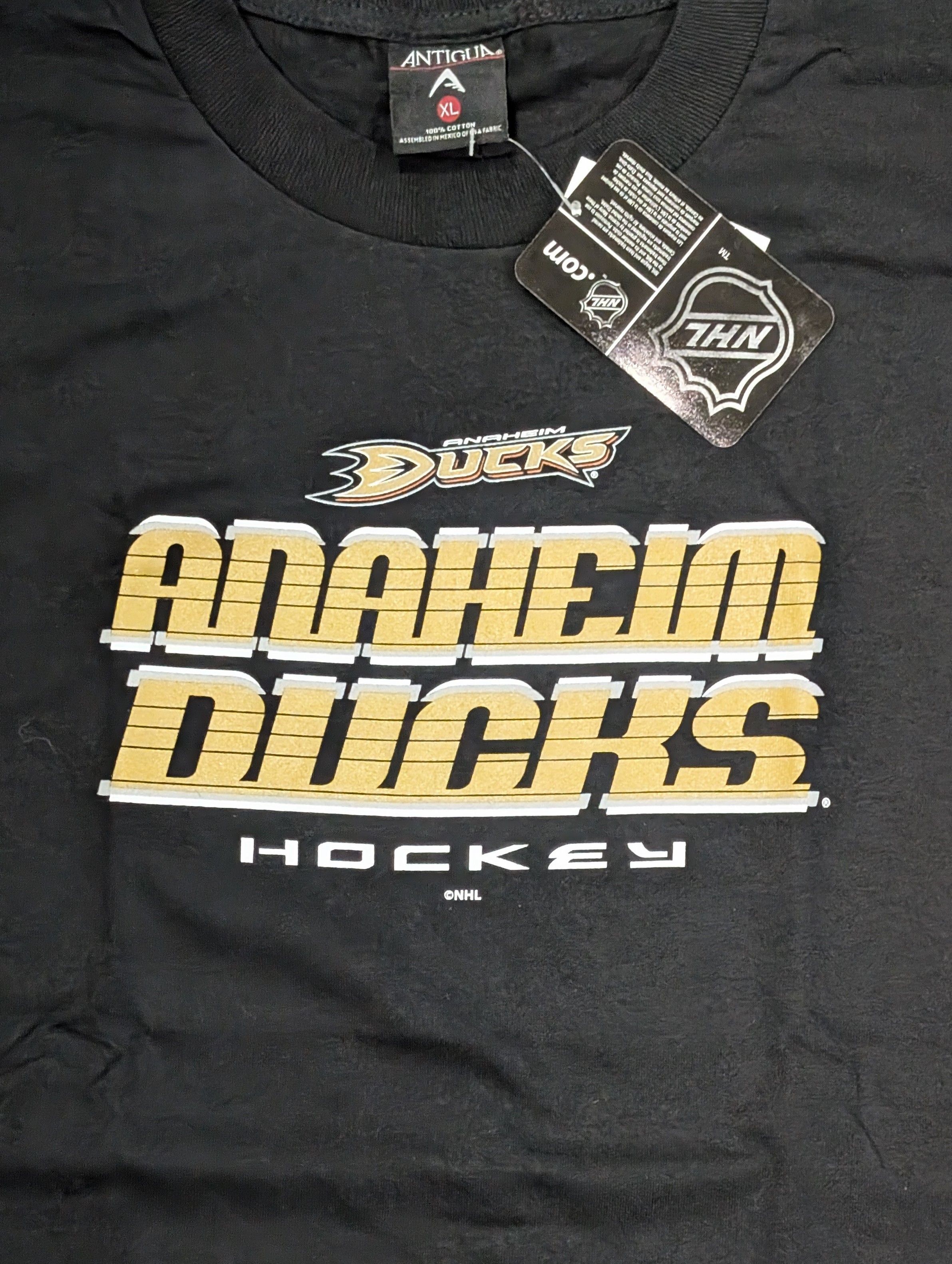 Antigua × NHL NWT Antigua NHL Anaheim Ducks Hockey t-shirt - SIZE XL Size US XL / EU 56 / 4 - 2 Thumbnail