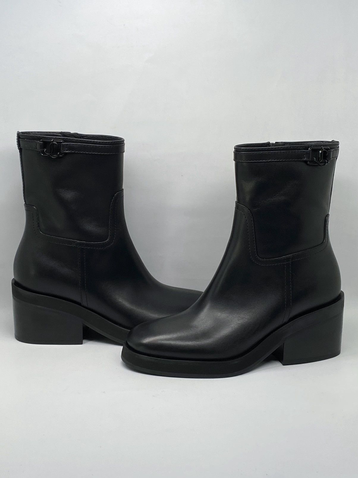 Jimmy Choo Jimmy Choo Yasmin Leather Ankle Boots size 36 Size US 6 / IT 36 - 5 Thumbnail