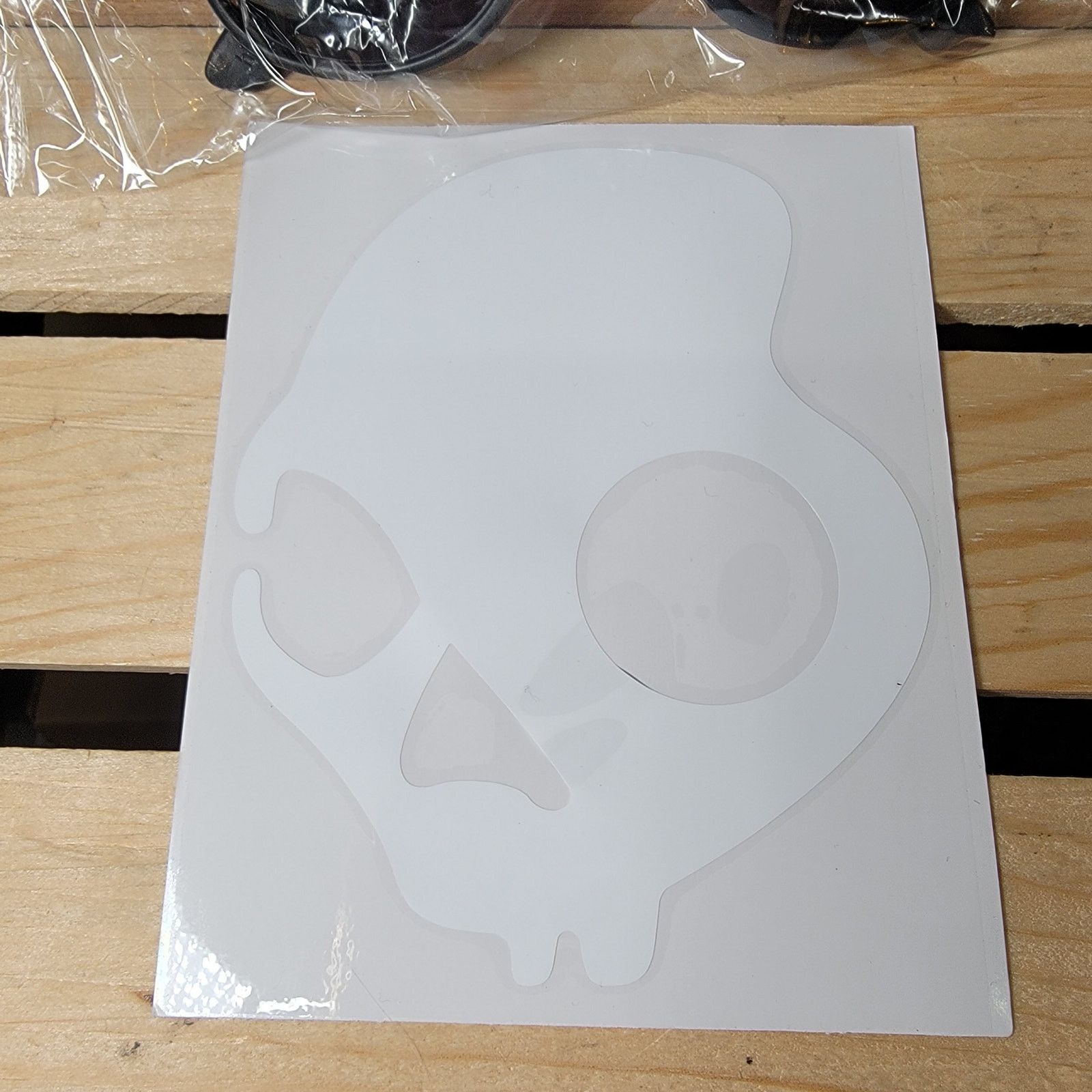 Skullcandy Skullcandy Items: Wrist Warmers, Sun Glasses. ID & Decal-NEW Size ONE SIZE - 3 Thumbnail
