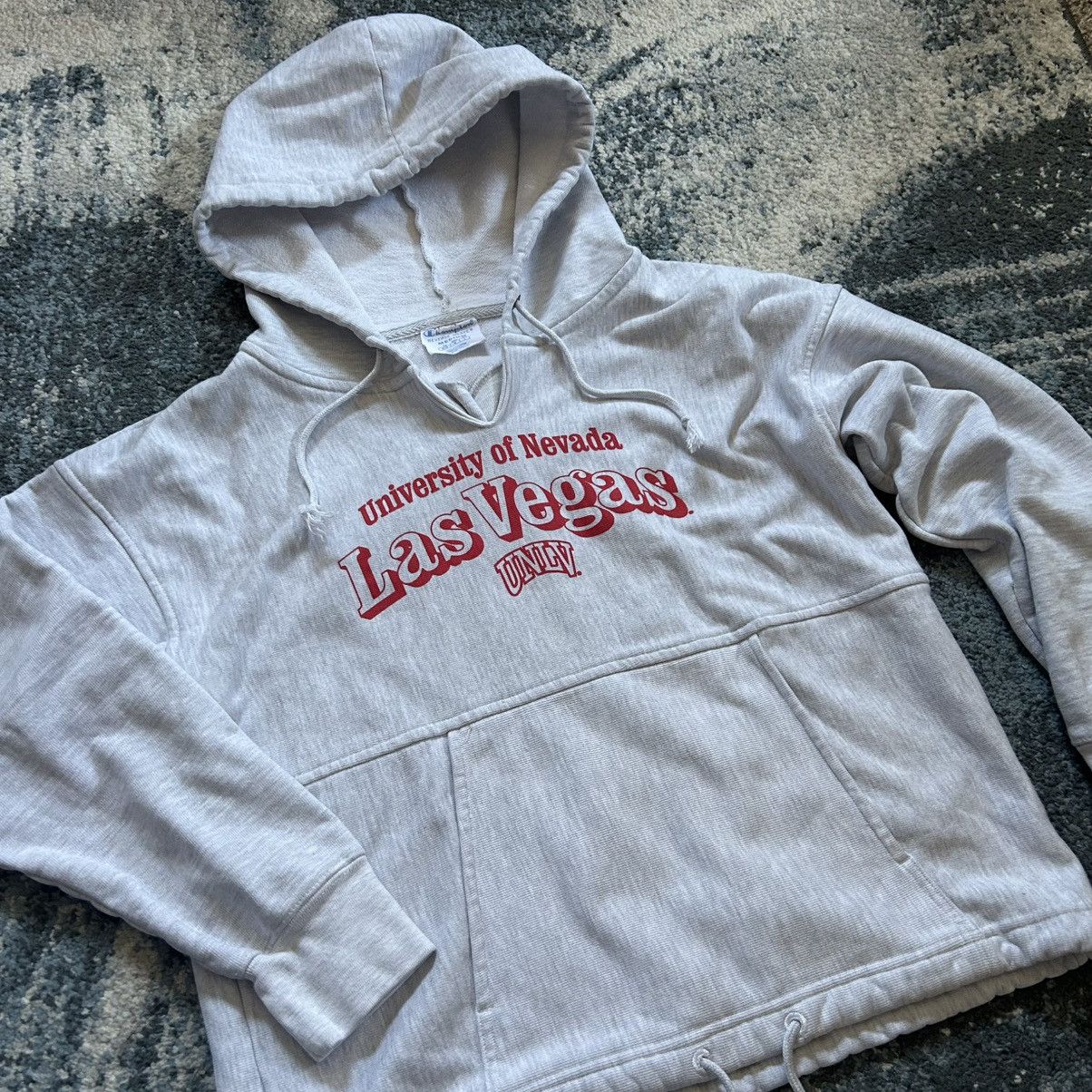 Champion UNLV HEATHER ASH GREY REVERSE WEAVE WORDMARK LOGO HOODiE Size M / US 6-8 / IT 42-44 - 13 Thumbnail