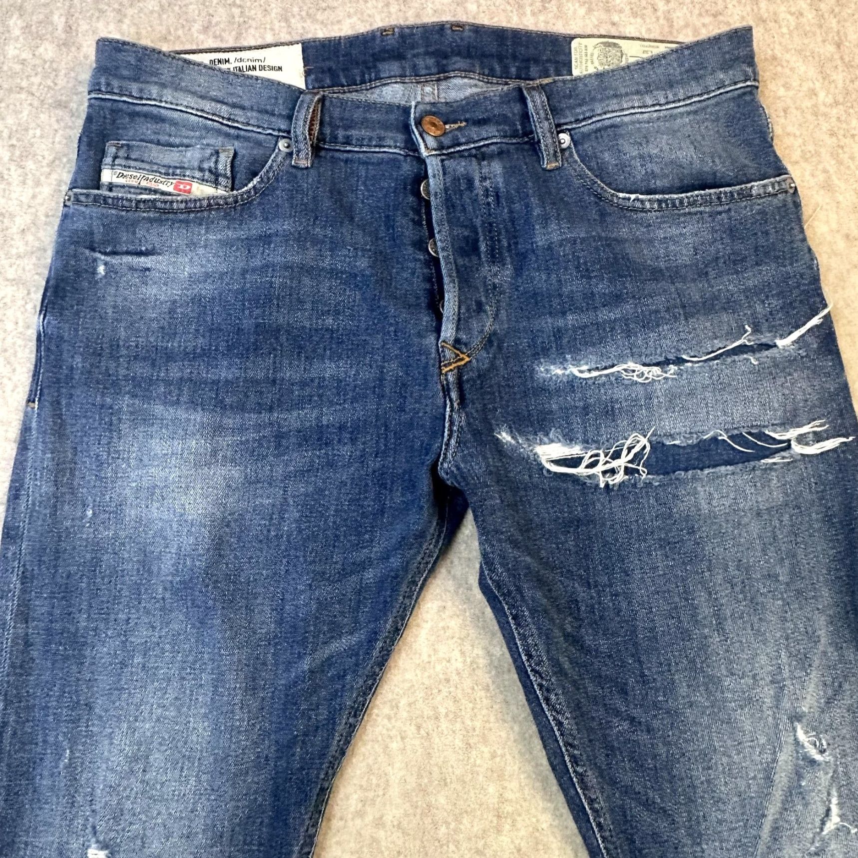 Diesel Diesel Tepphar-X Jeans Mens 32x31 Blue Slim Carrot Distress Button Fly Authntic Jeans Size US 32 / EU 48 - 2 Thumbnail