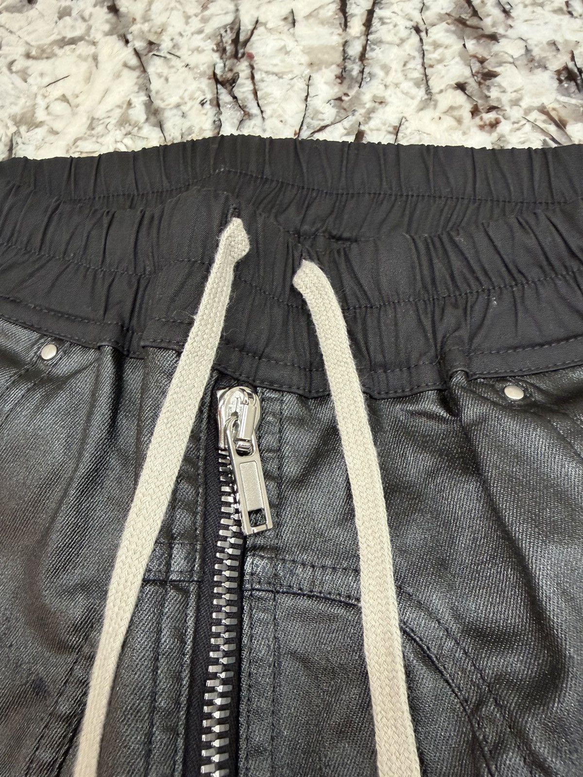 Rick Owens Rick Owens Bauhaus Black Wax Leather Cargo Zip Pants Size US 28 / EU 44 - 4 Thumbnail