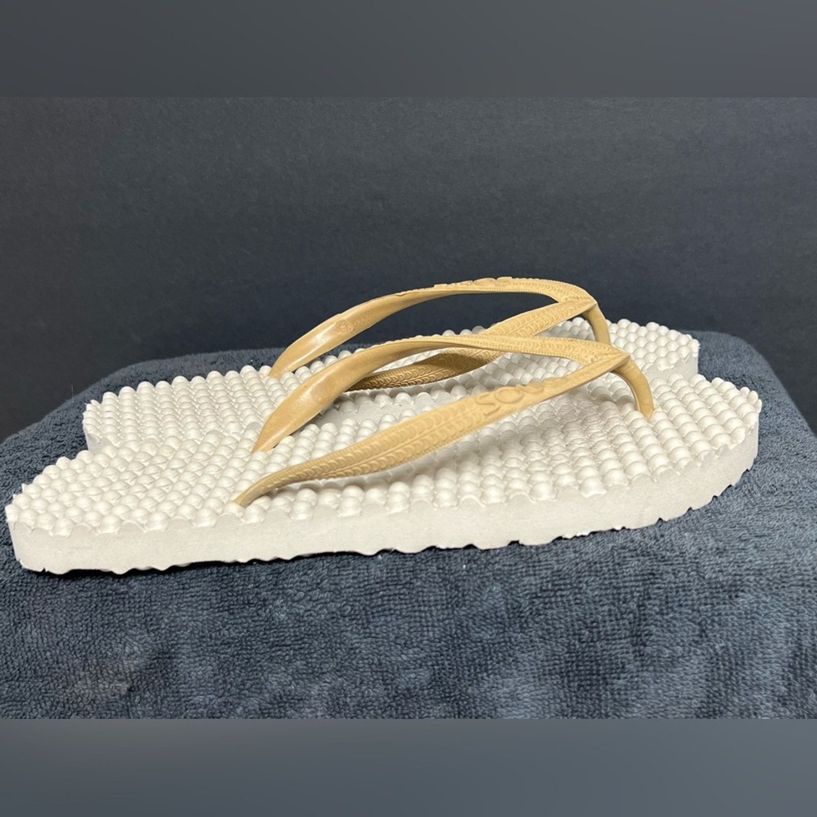 Other New Souls Womens 9 Men 7 Tan Massaging Flip Flop Sandals Size US 9 / IT 39 - 2 Thumbnail
