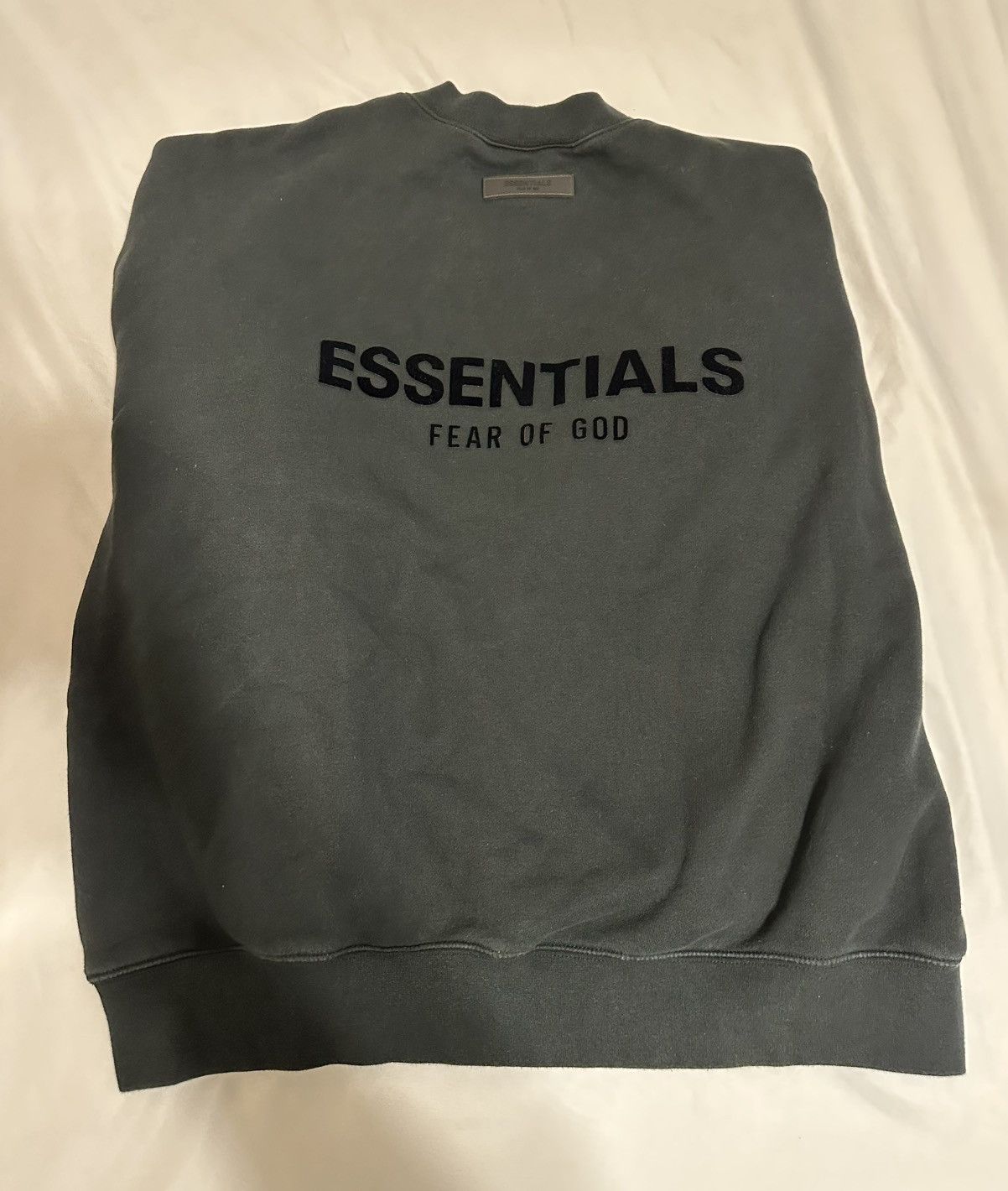 Essentials Fear of God Essentials Crewneck Size US L / EU 52-54 / 3 - 3 Thumbnail