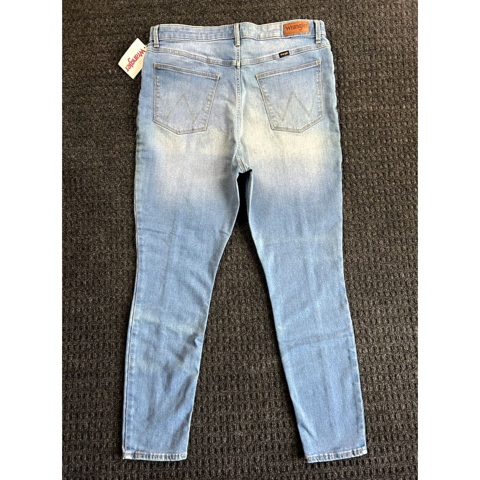Wrangler Wrangler Ultra High Rise Skinny Jeans Womens Size 18 Light Blue NEW Size 40" / US 18 - 2 Thumbnail
