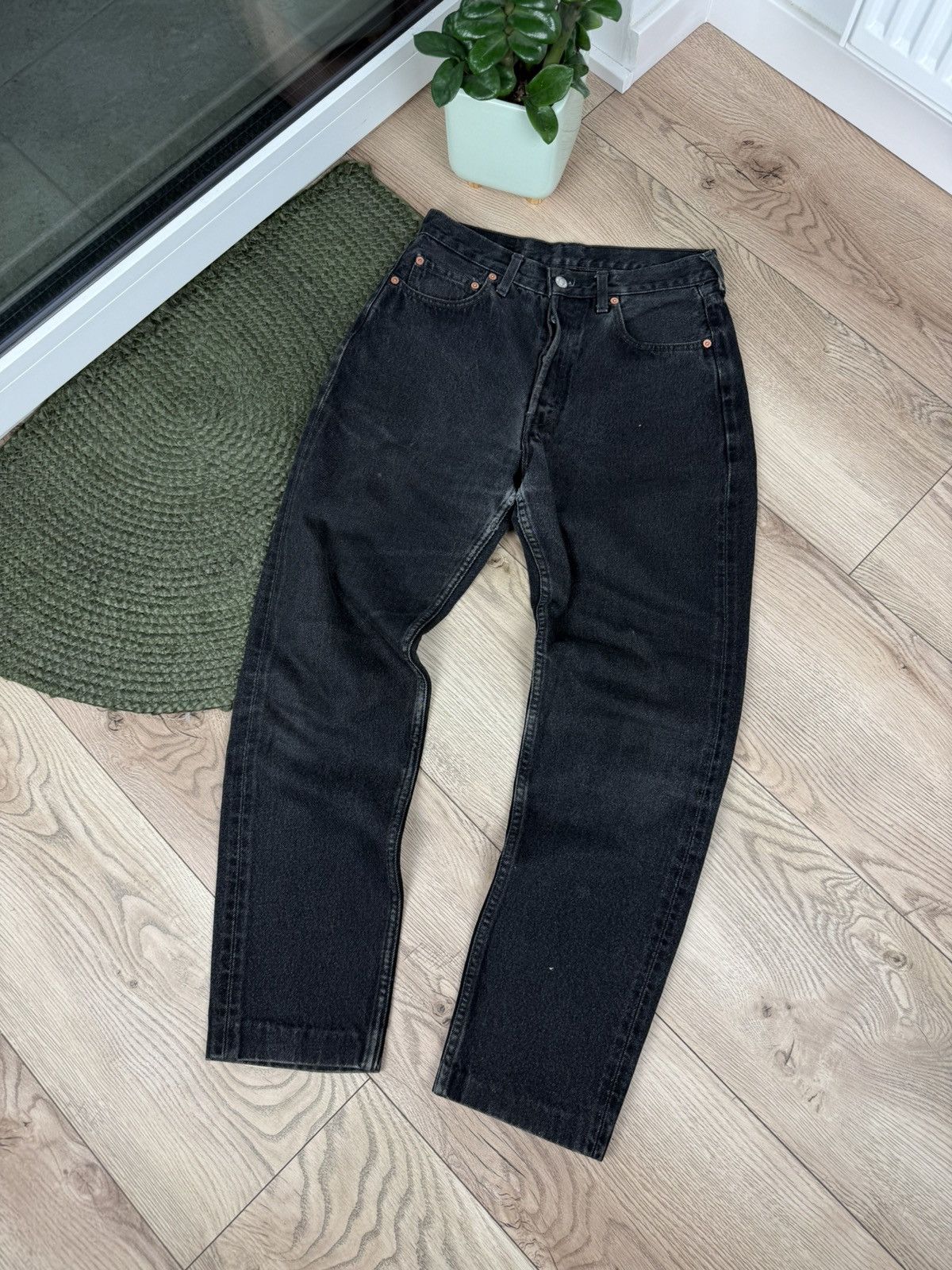 Levi's × Vintage 1990’s Vintage Levi’s 536 Charcoal Grey Denim Jeans 32X32 Size US 32 / EU 48 - 1 Thumbnail