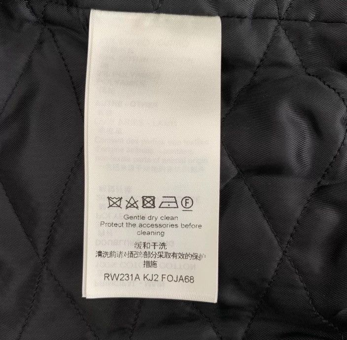 Louis Vuitton Louis Vuitton Lv 23 black print jacket 2412-Nextarrow Size US XS / EU 42 / 0 - 4 Thumbnail