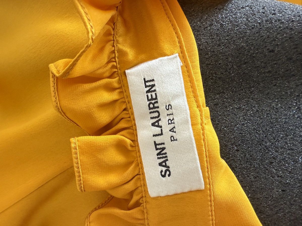 Saint Laurent Paris SS22 Saint Laurent Victorian Gold Silk Cape Size US M / EU 48-50 / 2 - 16 Thumbnail