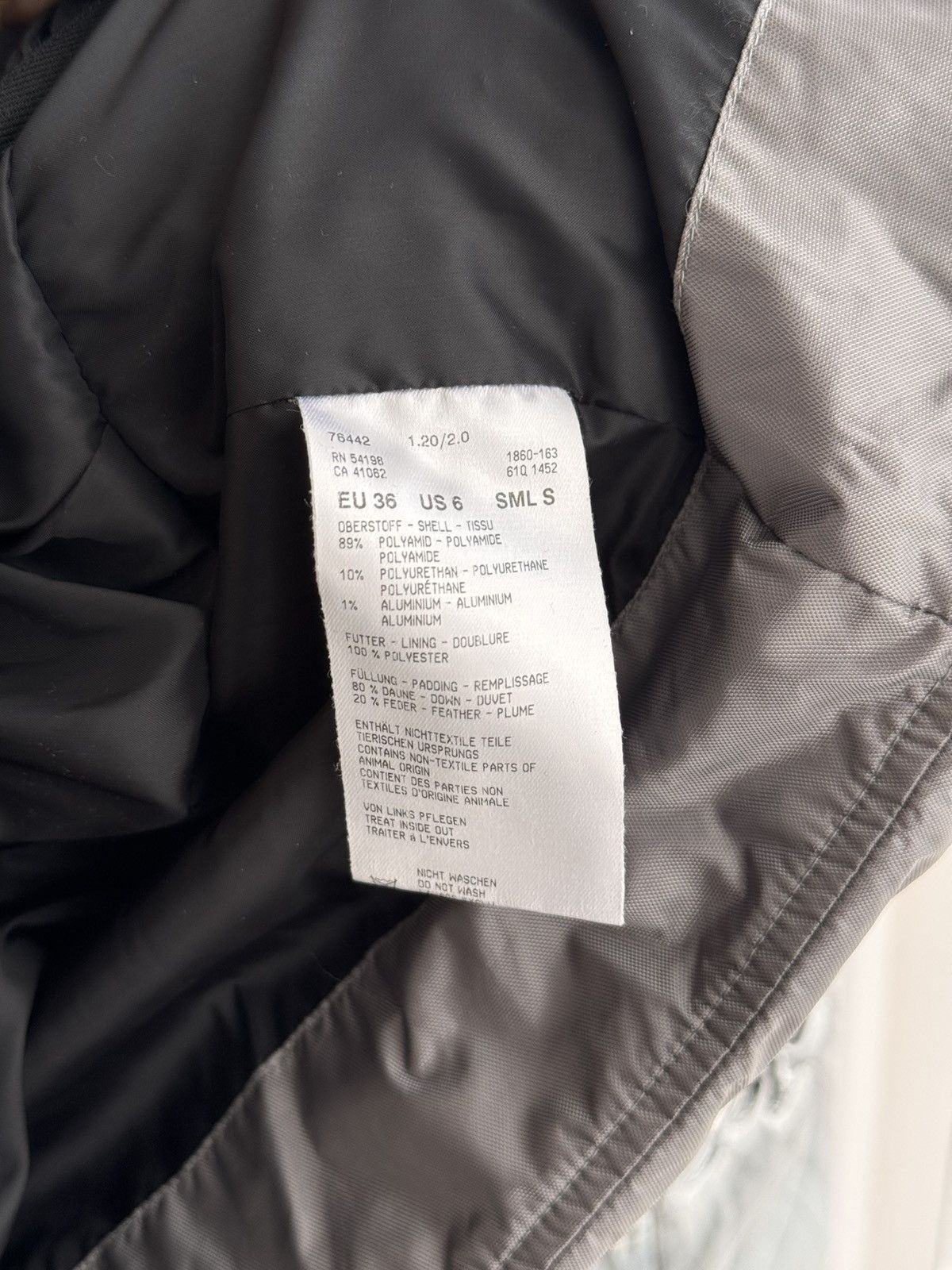Bogner × Vintage Vintage Bogner Nepal Connection W’ Grey Flower Ski Jacket Size S / US 4 / IT 40 - 16 Thumbnail
