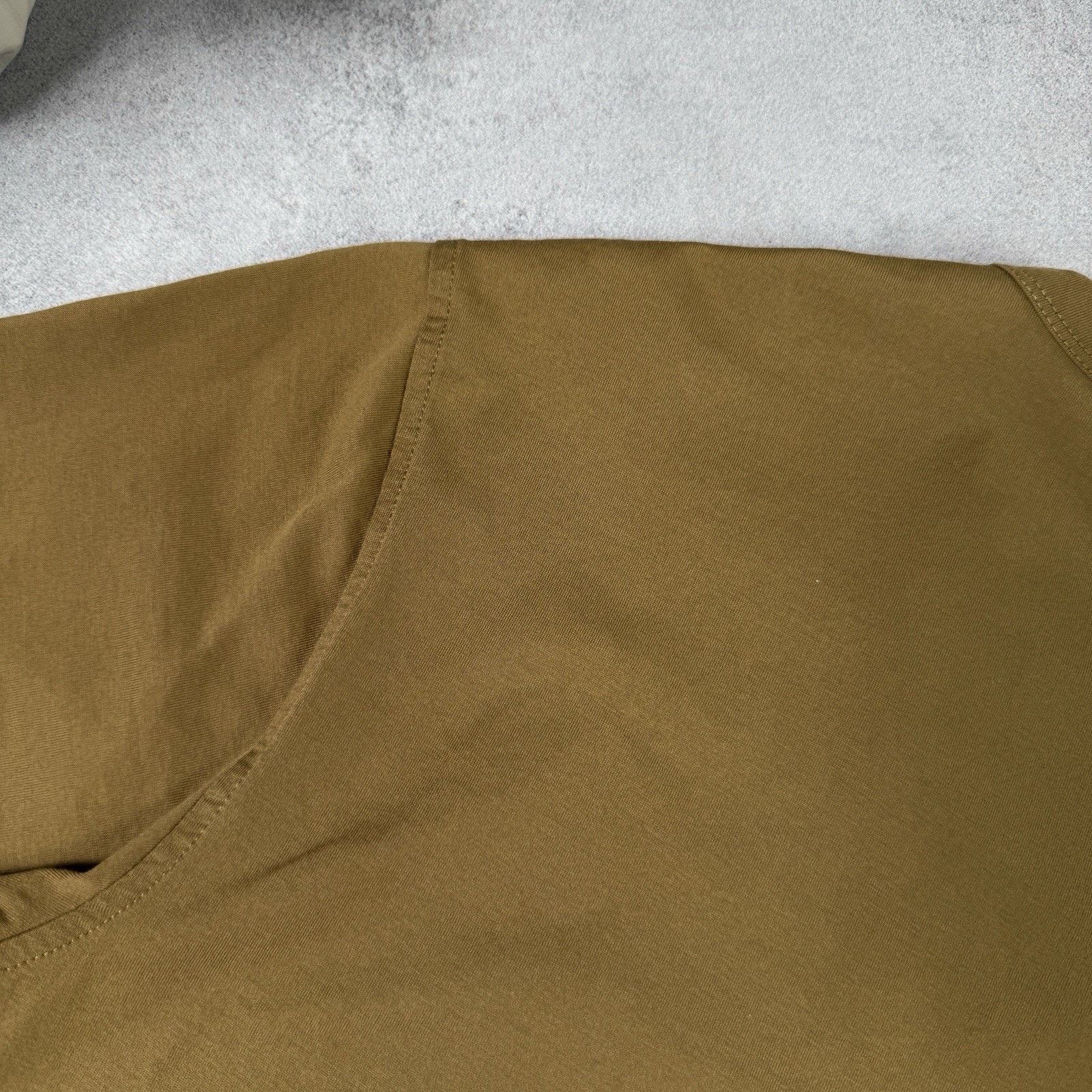 Belstaff Belstaff Men T Shirt Size L Brown Logo Size US L / EU 52-54 / 3 - 18 Thumbnail