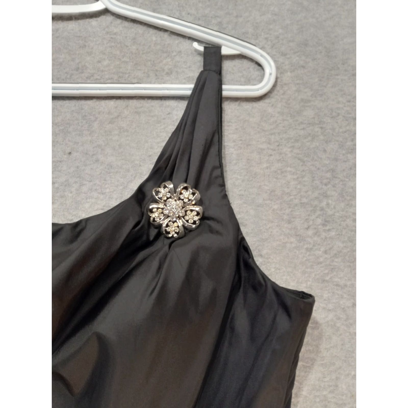 Vintage Mori Lee by Madeline Gardner Formal Dress Gown Black SZ 9/10 One Shoulder Strap Dress Midi Knee Length Womens Size M / US 6-8 / IT 42-44 - 4 Thumbnail