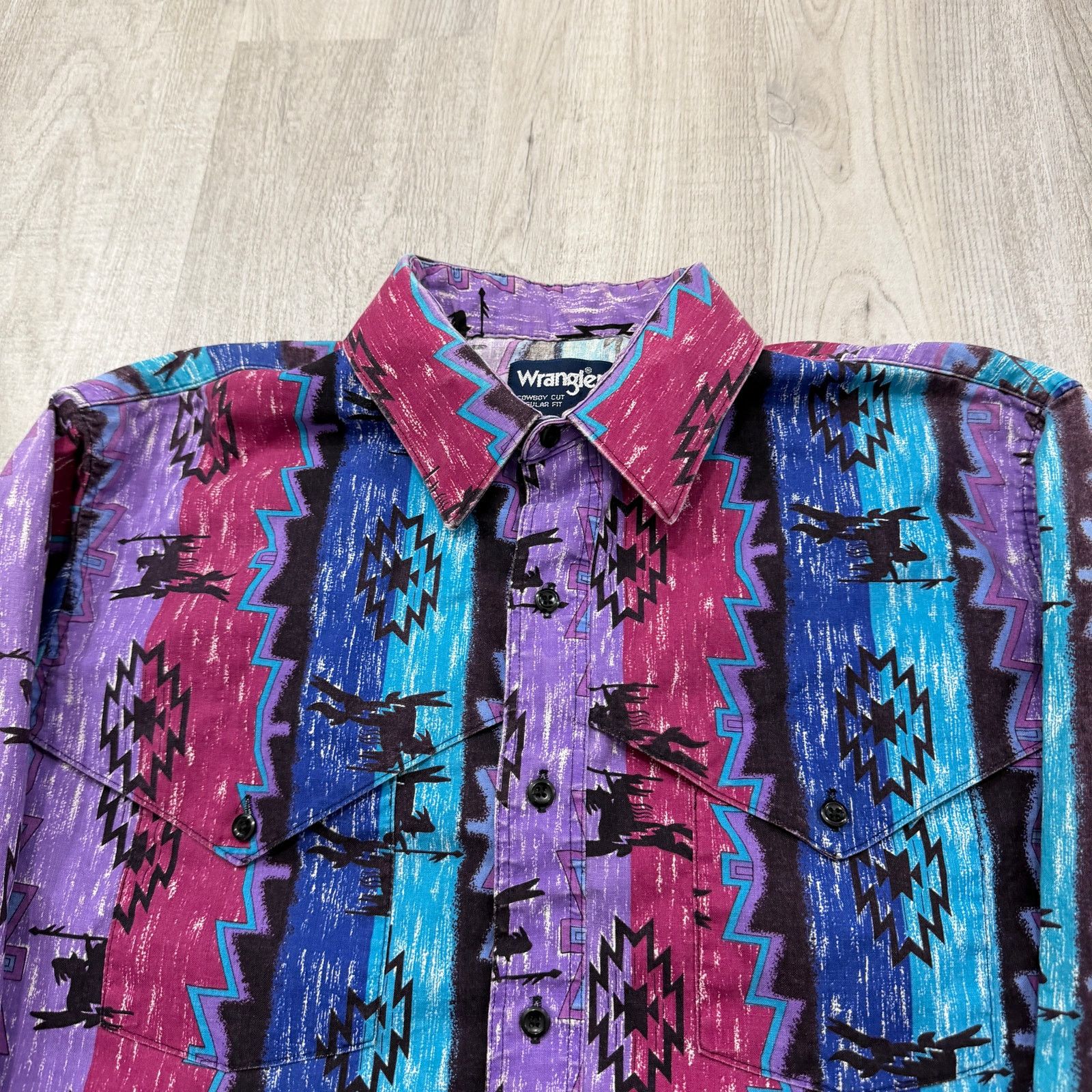 Wrangler Vintage Wrangler Cowboy Cut Shirt Men's 16.5 35 Aztec Cowboy Size US L / EU 52-54 / 3 - 3 Thumbnail