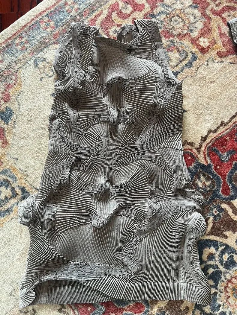 Issey Miyake Issey Miyake Gray Dress Size S / US 4 / IT 40 - 4 Thumbnail