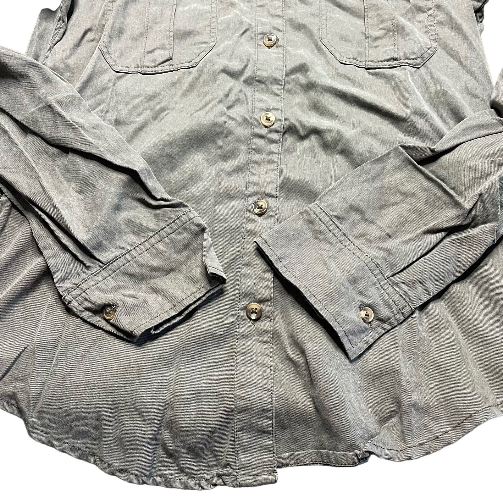 Aeropostale Aeropostale Classic Fit Button Down Size XS / US 0-2 / IT 36-38 - 9 Thumbnail
