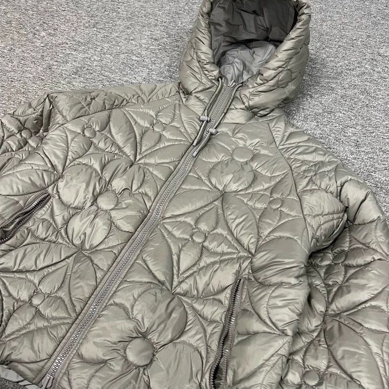 Louis Vuitton Louis Vuitton DoubleSided Puffer Jacket Grey-2506 Size US XXL / EU 58 / 5 - 4 Thumbnail
