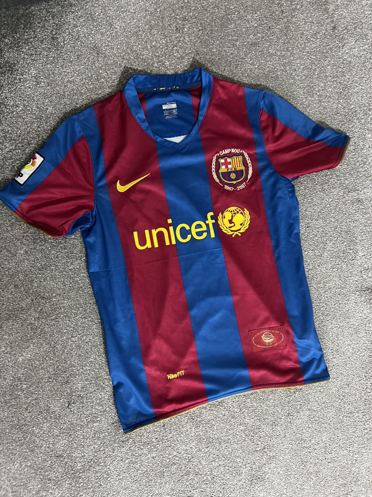 Nike FC Barcelona Jersey 2007/8 Size US S / EU 44-46 / 1 - 1 Thumbnail