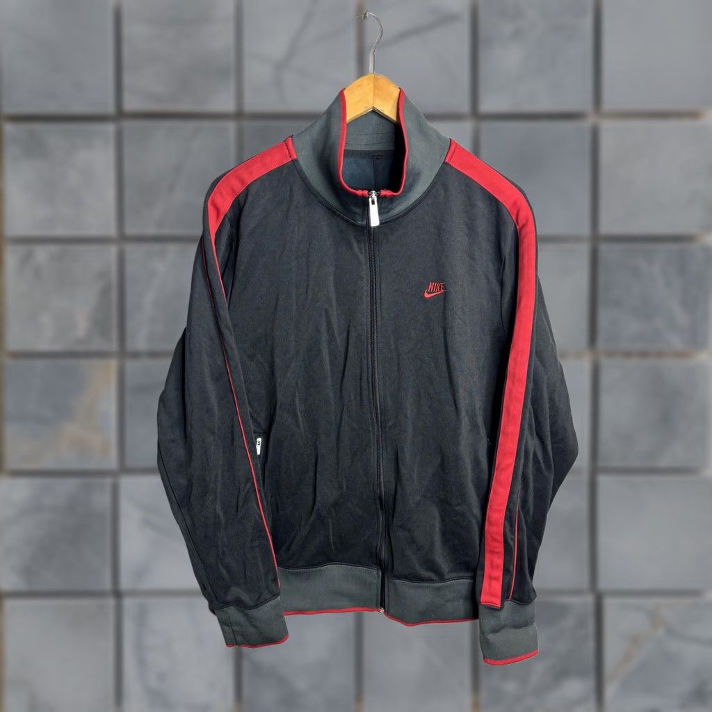 Nike Nike Sportswear Track Jacket Shirt Men XL Gray Red Full Zip Pockets Running Gym Training Vintage? Size US XL / EU 56 / 4 - 1 Thumbnail