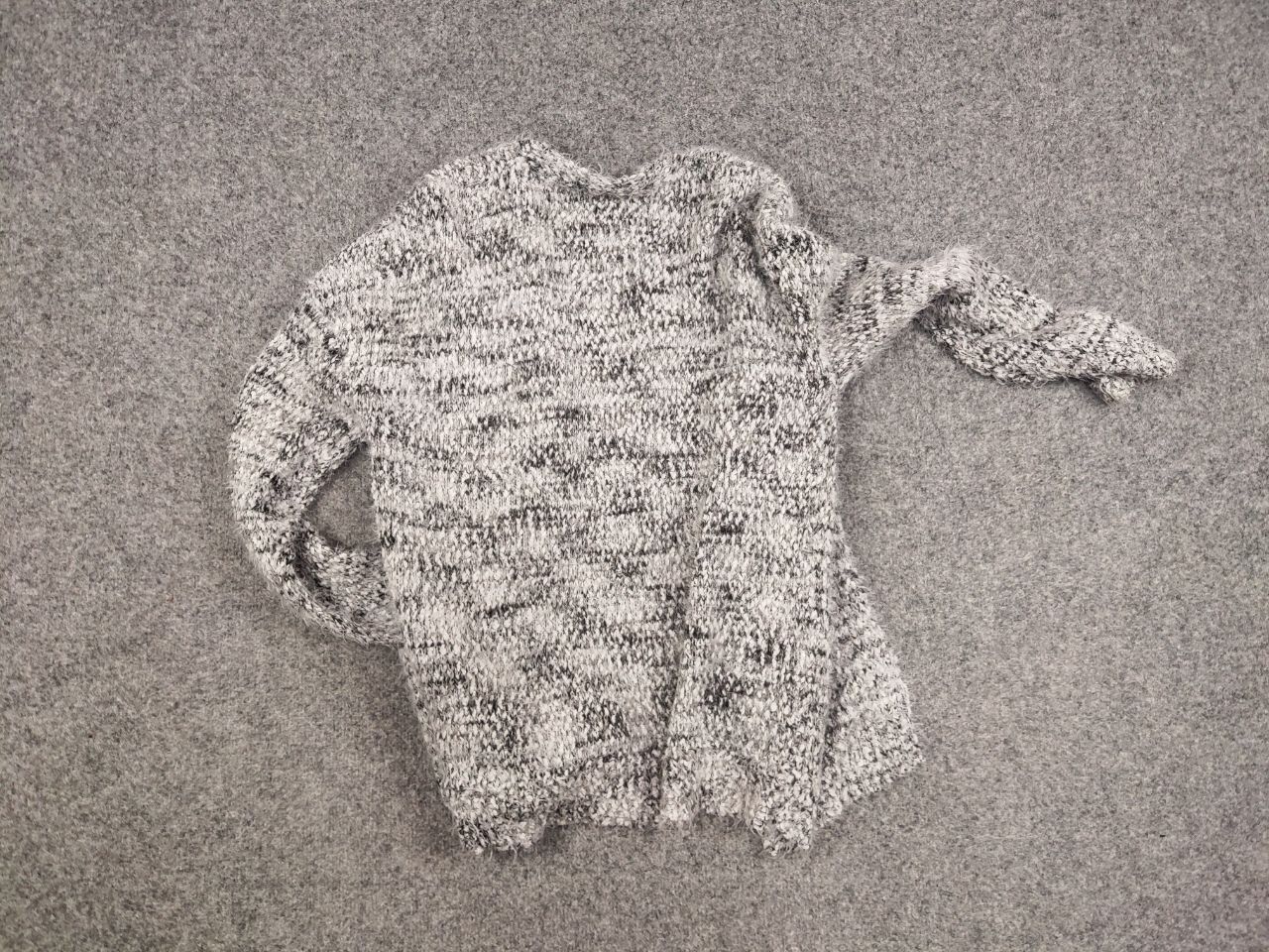 Japanese Brand Vintage 90's Japanese Cardigan Mohair Style Fuzzy Sweater Size US M / EU 48-50 / 2 - 18 Thumbnail