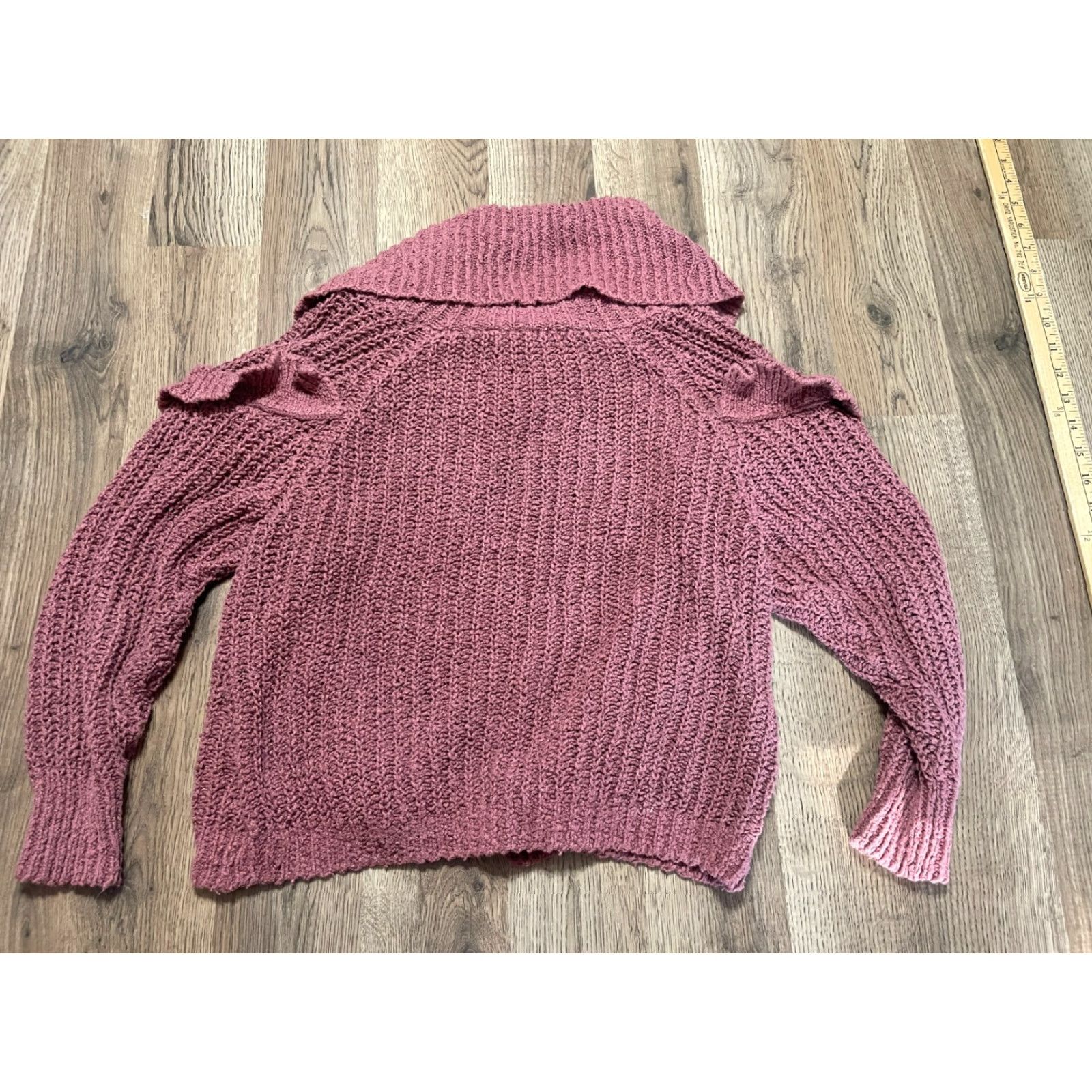 Express Express Sweater Women's Size XS Pink Turtleneck Ruffle Knit Pullover Size XS / US 0-2 / IT 36-38 - 2 Thumbnail