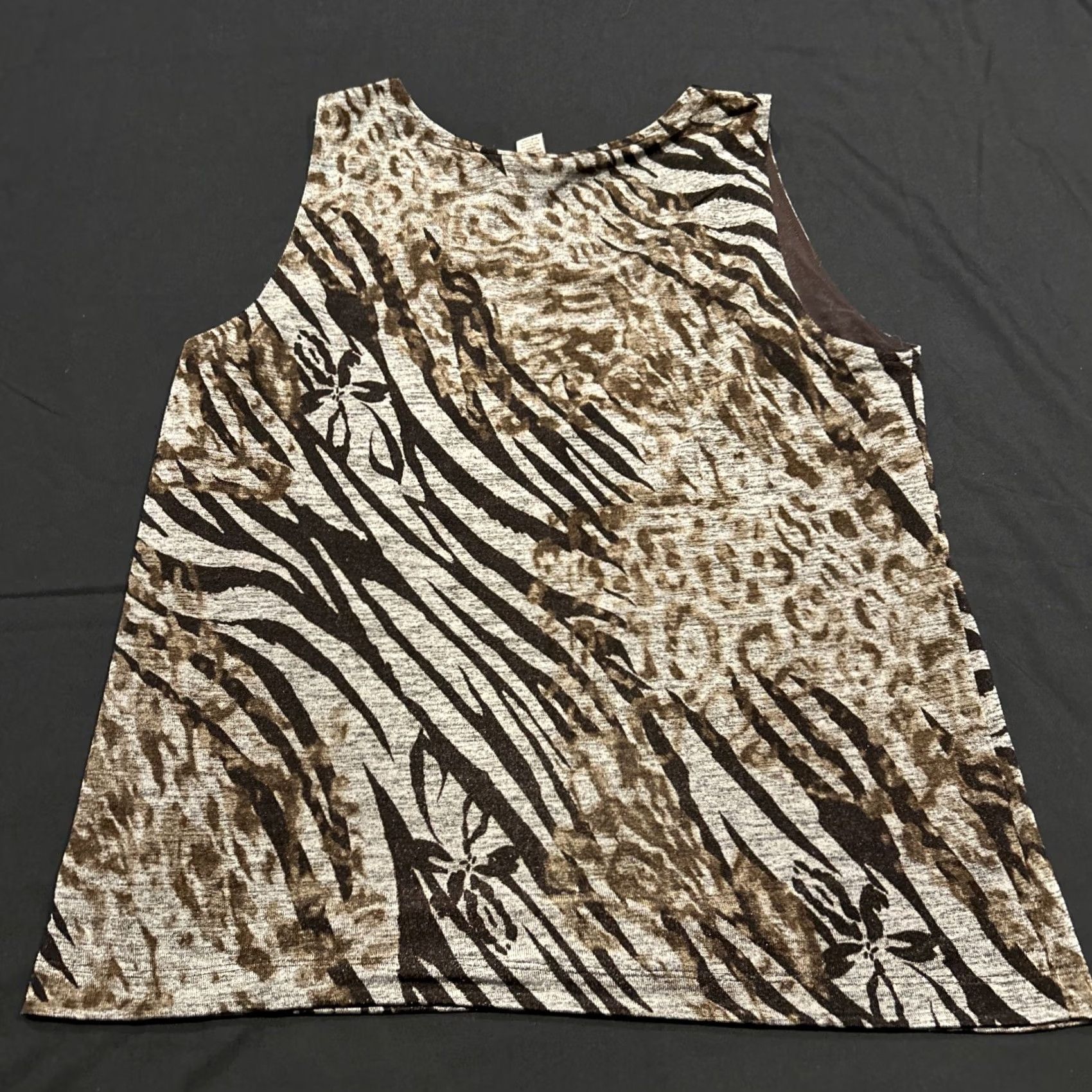 Vintage Chico's EasyWear Sleeveless Blouse-Metallic Animal Print-Spoon? Wait not allowed. Sorry. Size XS / US 0-2 / IT 36-38 - 3 Thumbnail