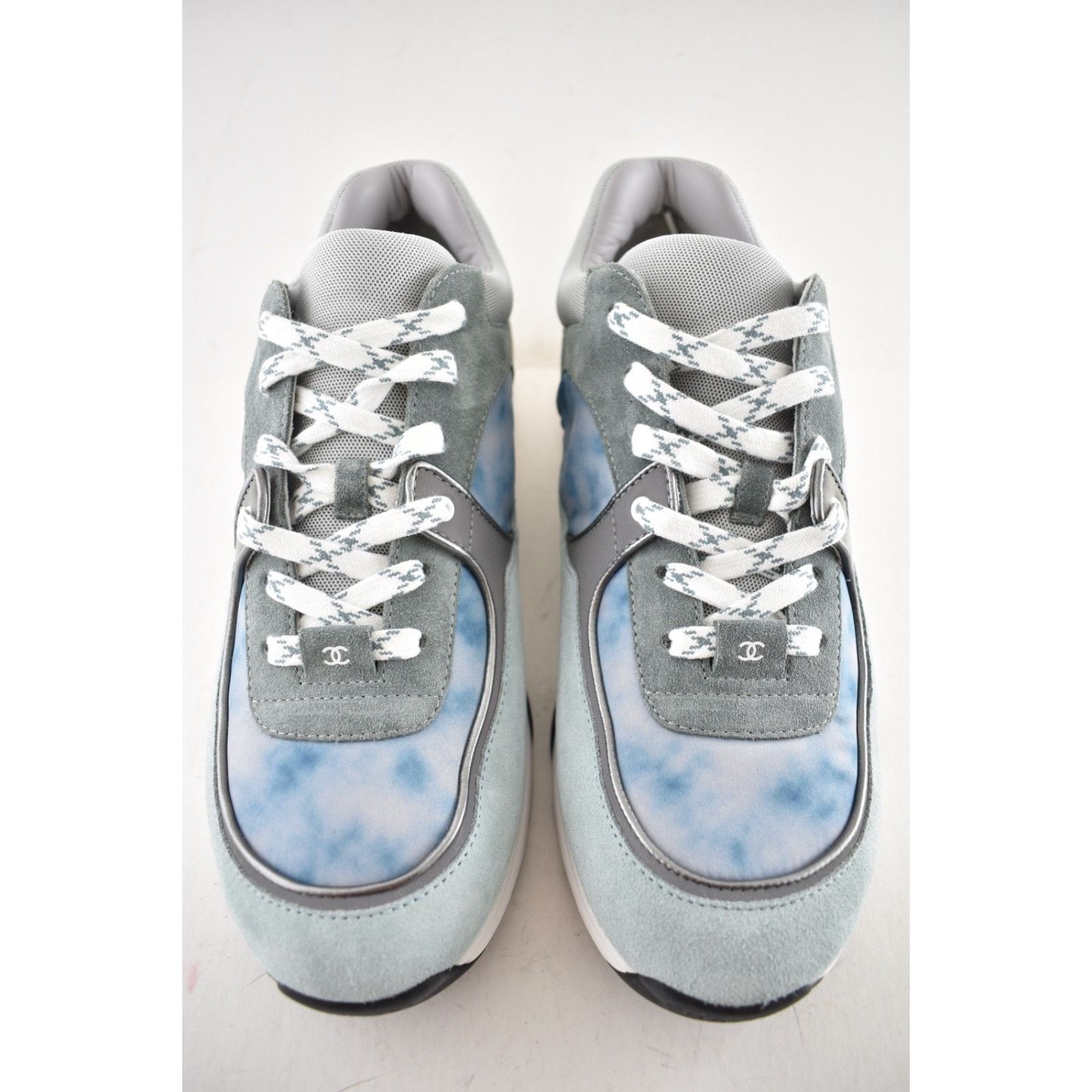 Chanel Chanel 20S Mens Grey Blue Silver White CC Logo Low Top Size US 11 / EU 44 - 7 Thumbnail