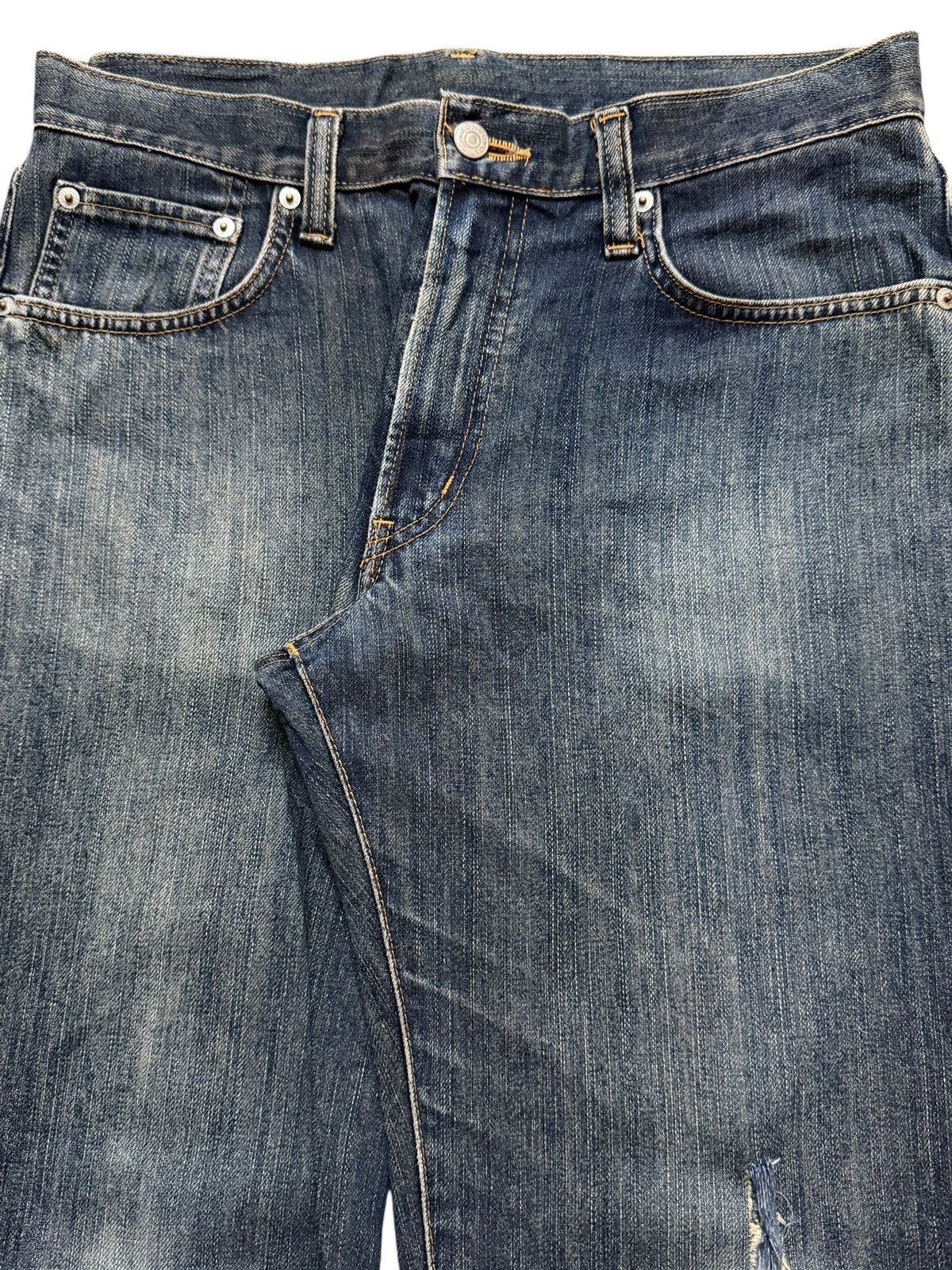 Edwin Vintage 90s Japan Edwin Blue Faded Wash Distressed Jeans Size US 32 / EU 48 - 3 Thumbnail