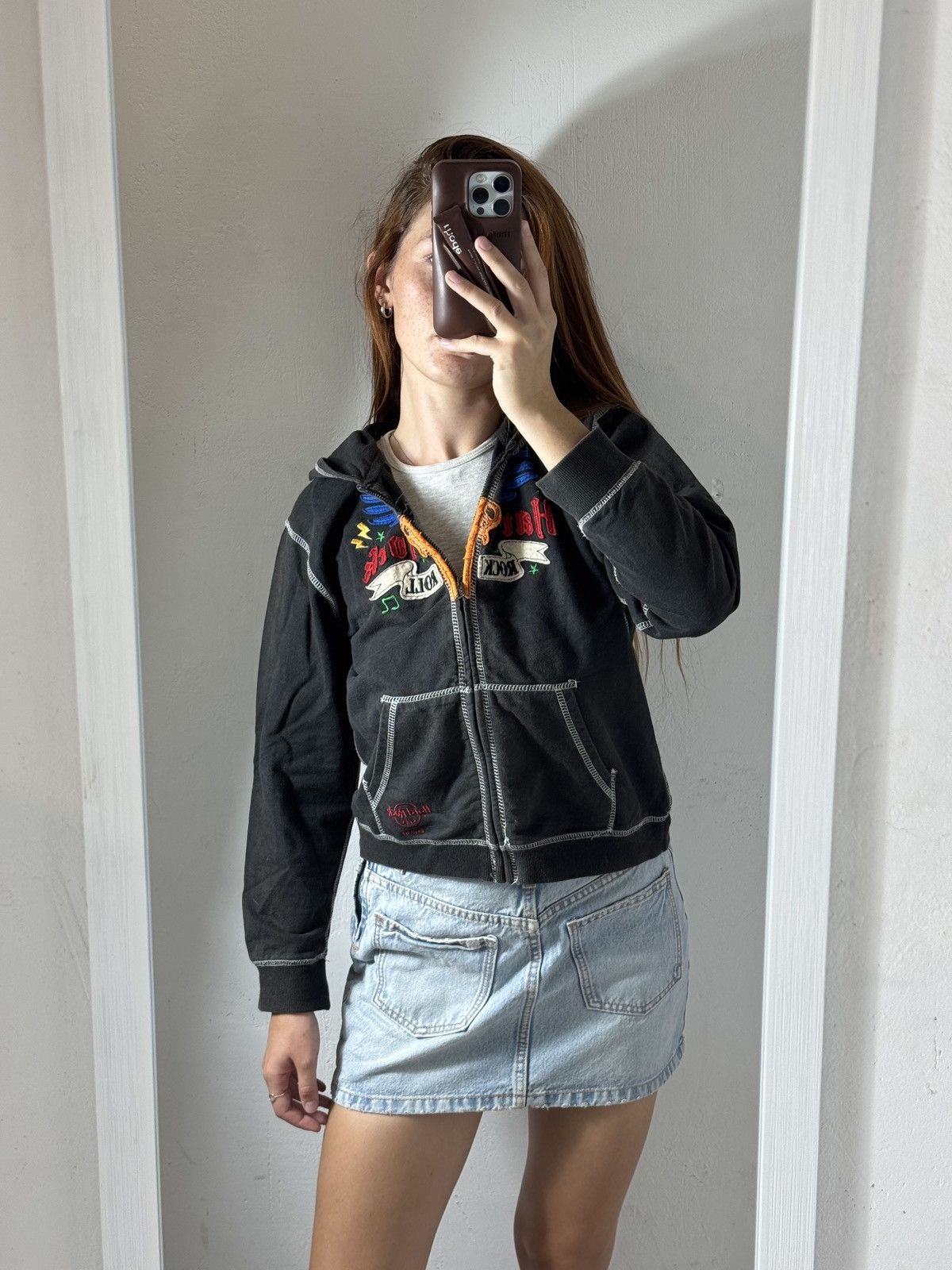 Hard Rock Cafe VINTAGE HARD ROCK 2000s CROPPED ZIP UP SWEATSHIRT Size XS / US 0-2 / IT 36-38 - 2 Thumbnail