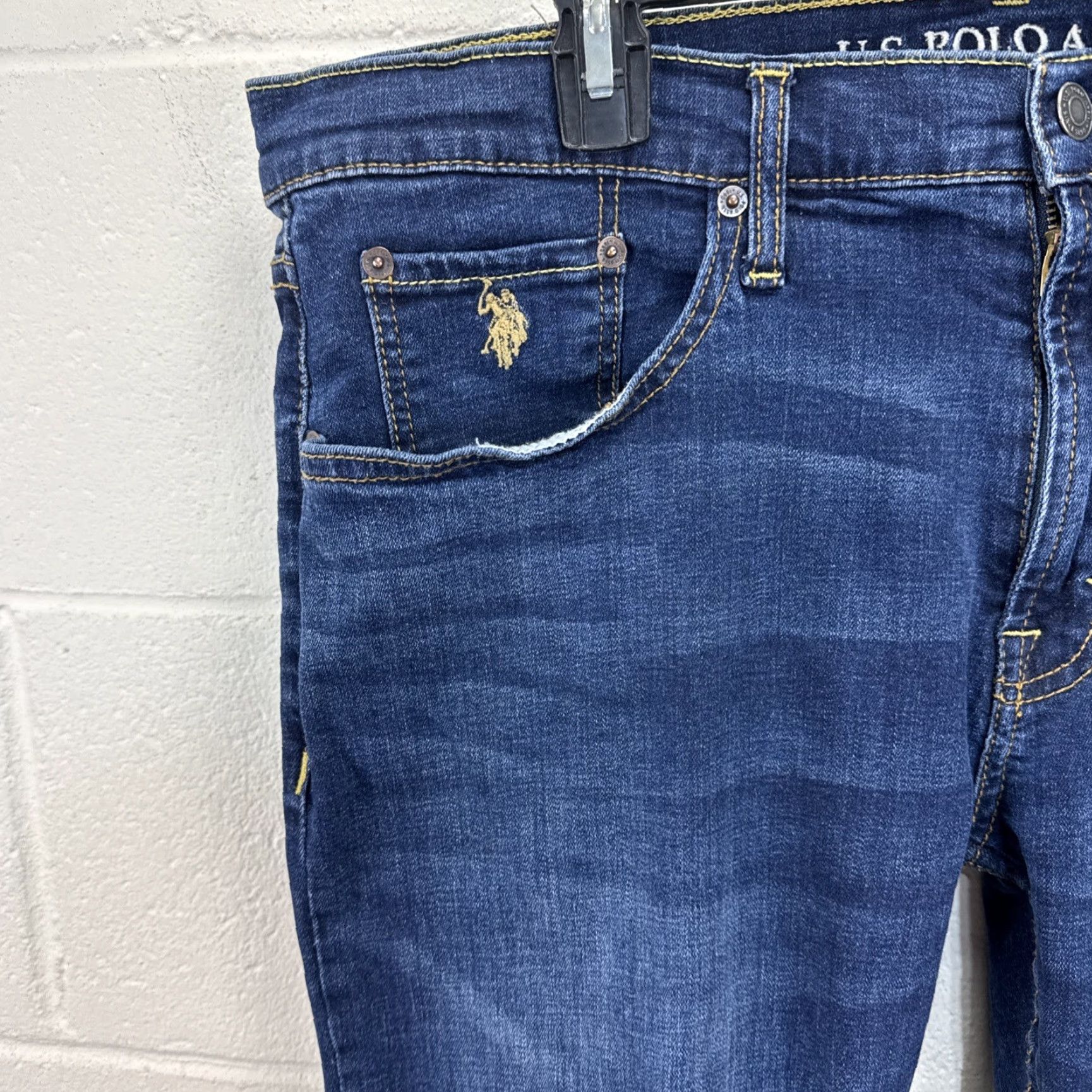 Vintage U.S. Polo Assn. Jeans Dark Wash Straight Leg 36x32 Regular Men Denim 5-Pocket Logo Embroidered Zipper Button Age 90s Preppy Shirt? Size US M / EU 48-50 / 2 - 2 Thumbnail