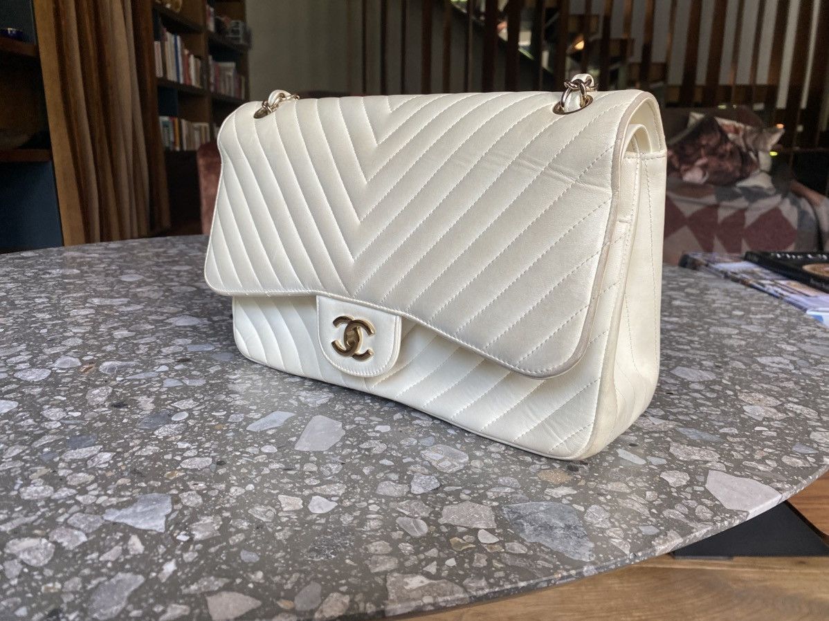 Chanel Chanel Jumbo Classic Double Flap Bag Size ONE SIZE - 2 Thumbnail