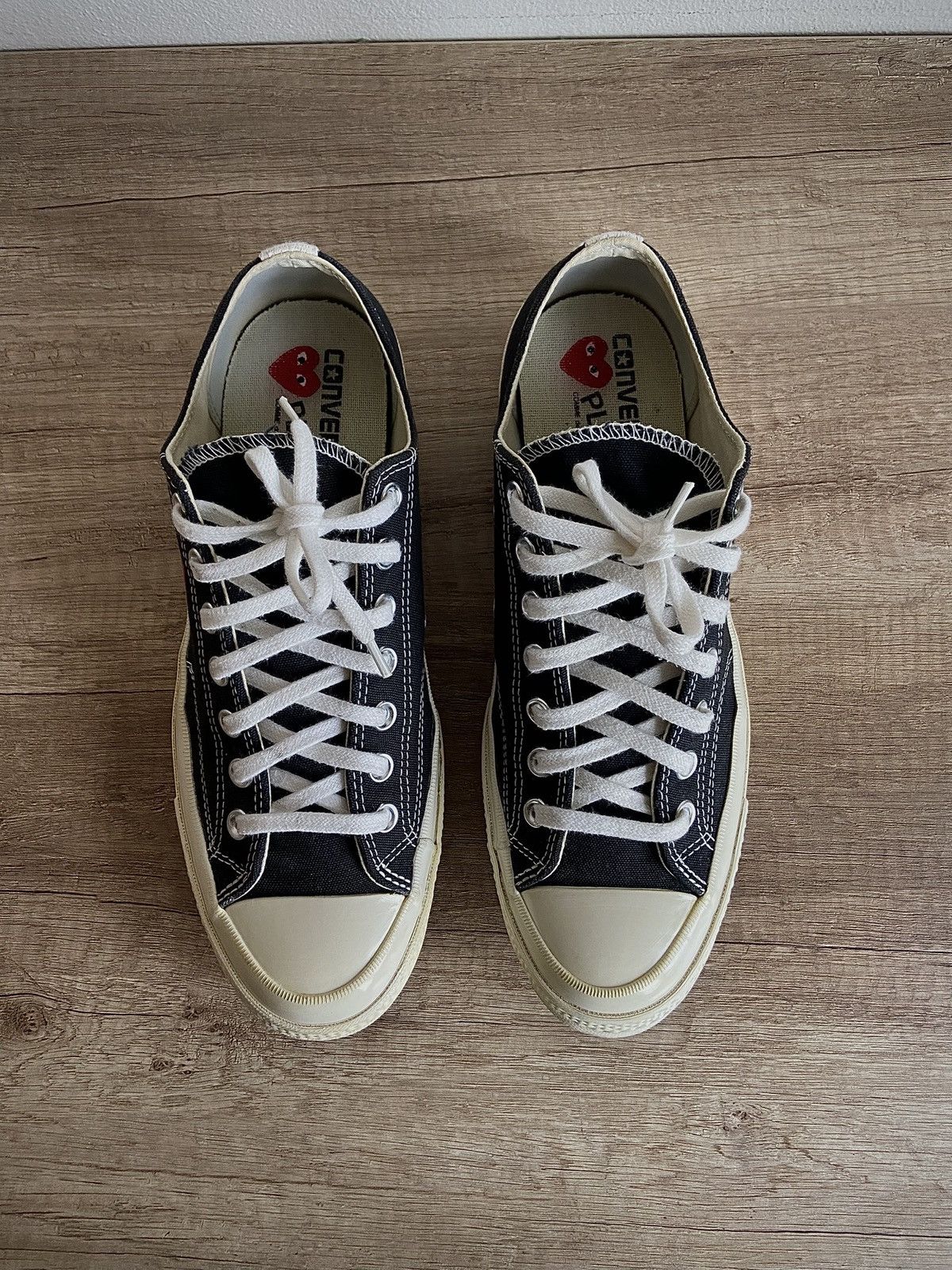 Comme des Garcons PLAY × Converse CDG Play x Converse Black Low Size US 11 / EU 44 - 4 Thumbnail