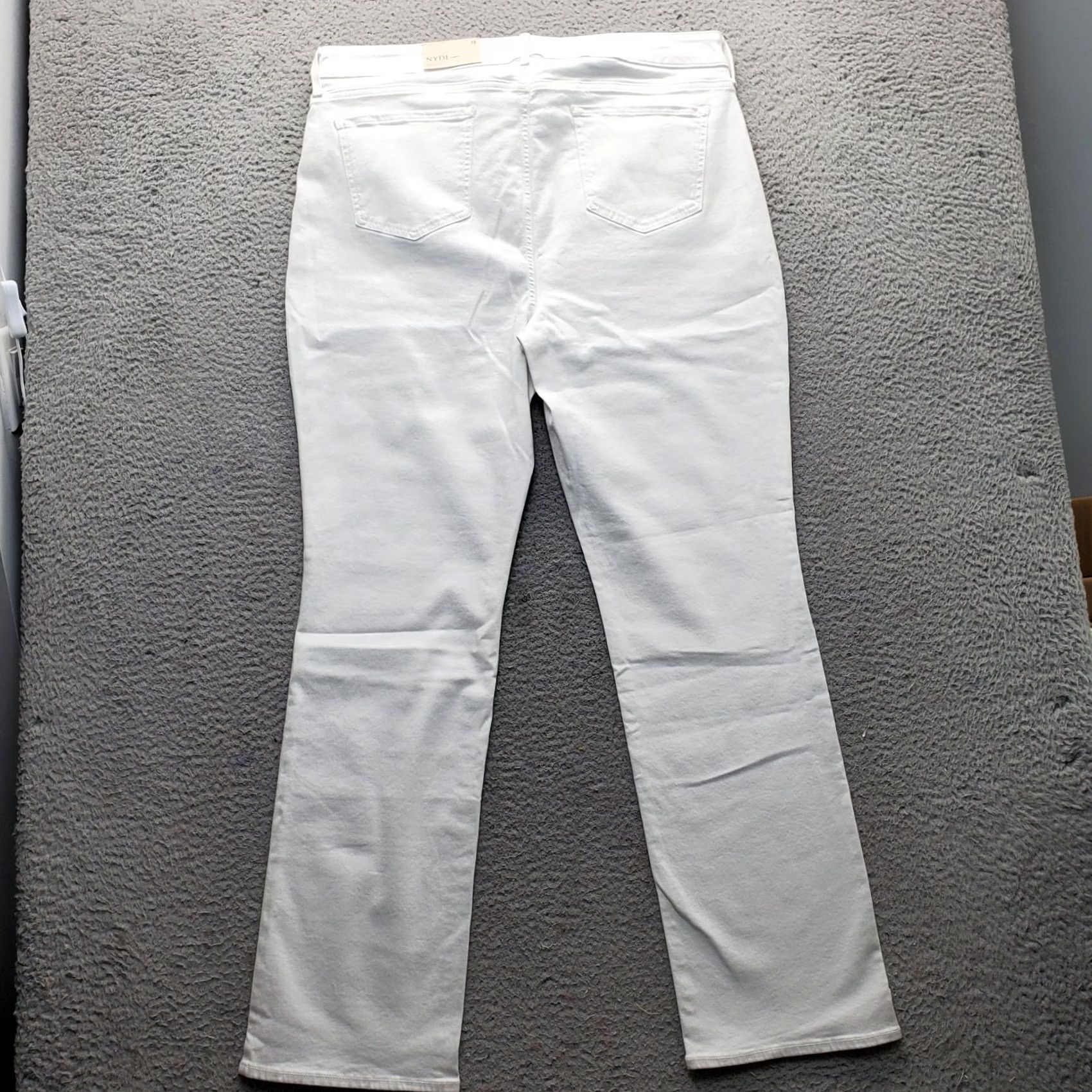 NYDJ NYDJ Womens Jeans 18 White Denim Marilyn Light Wash 5-Pocket Design Straight Leg Size 18 Womens White Denim NYDJ Jeans Size 40" / US 18 - 2 Thumbnail