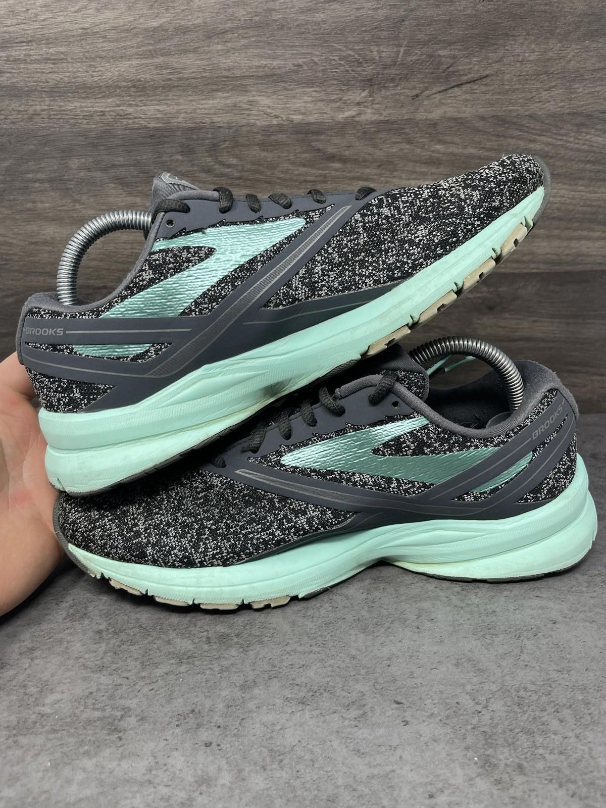 Brooks Brooks Launch 4 Running Shoes Womens Size 10 Black Green Size US 10 / IT 40 - 7 Thumbnail