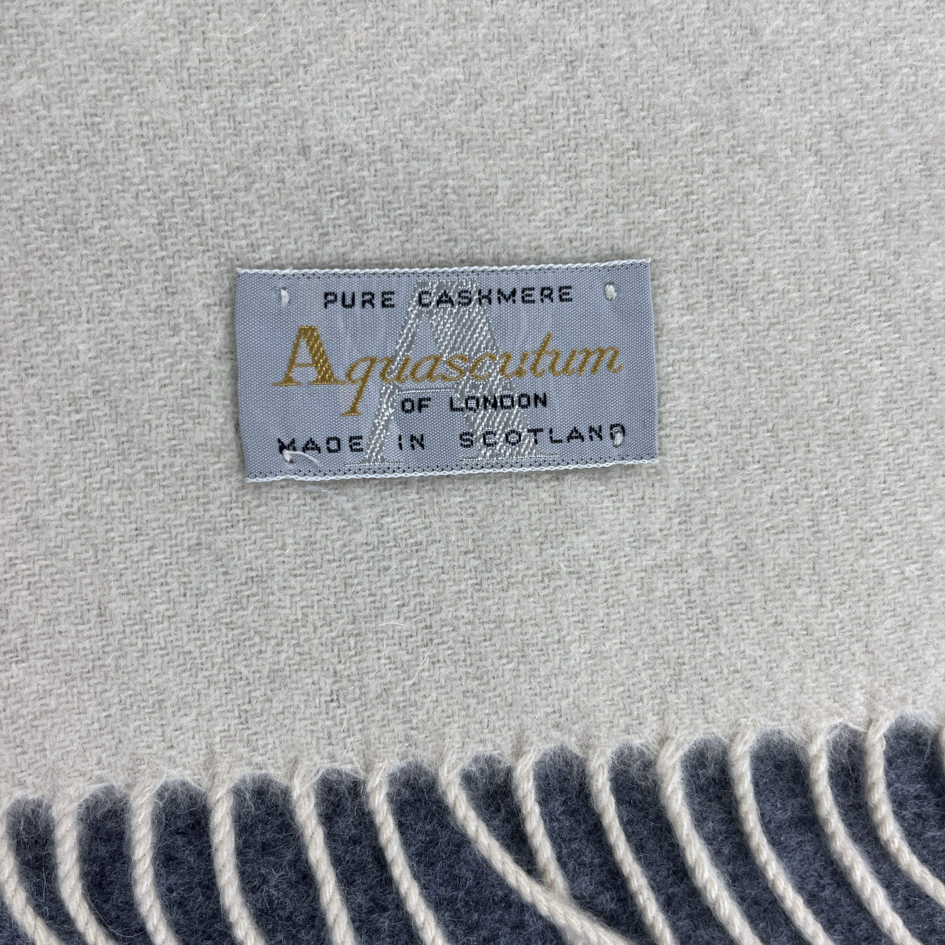 Aquascutum × Vintage Aquascutum Scarf / Muffler / Neckwear T1254 Size ONE SIZE - 6 Thumbnail
