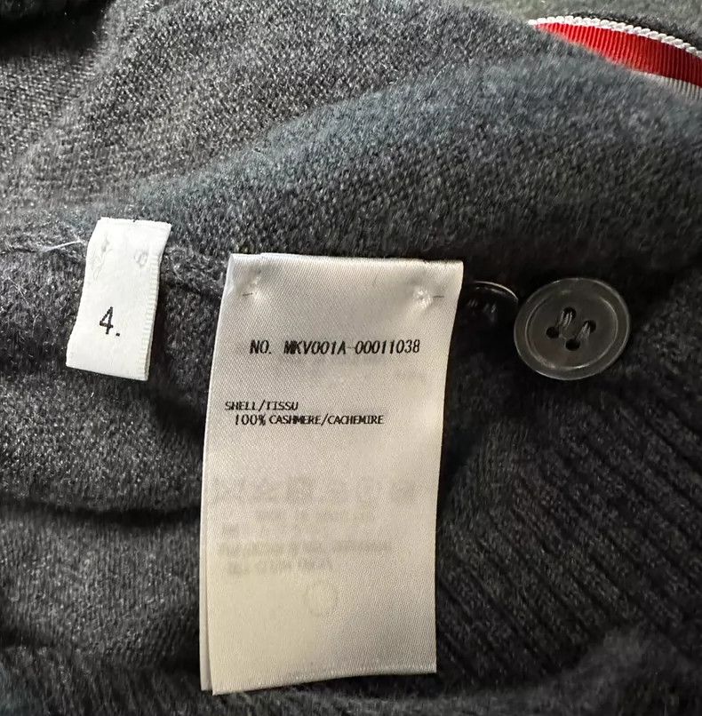 Thom Browne Thom Browne A vest top Size US XL / EU 56 / 4 - 2 Thumbnail