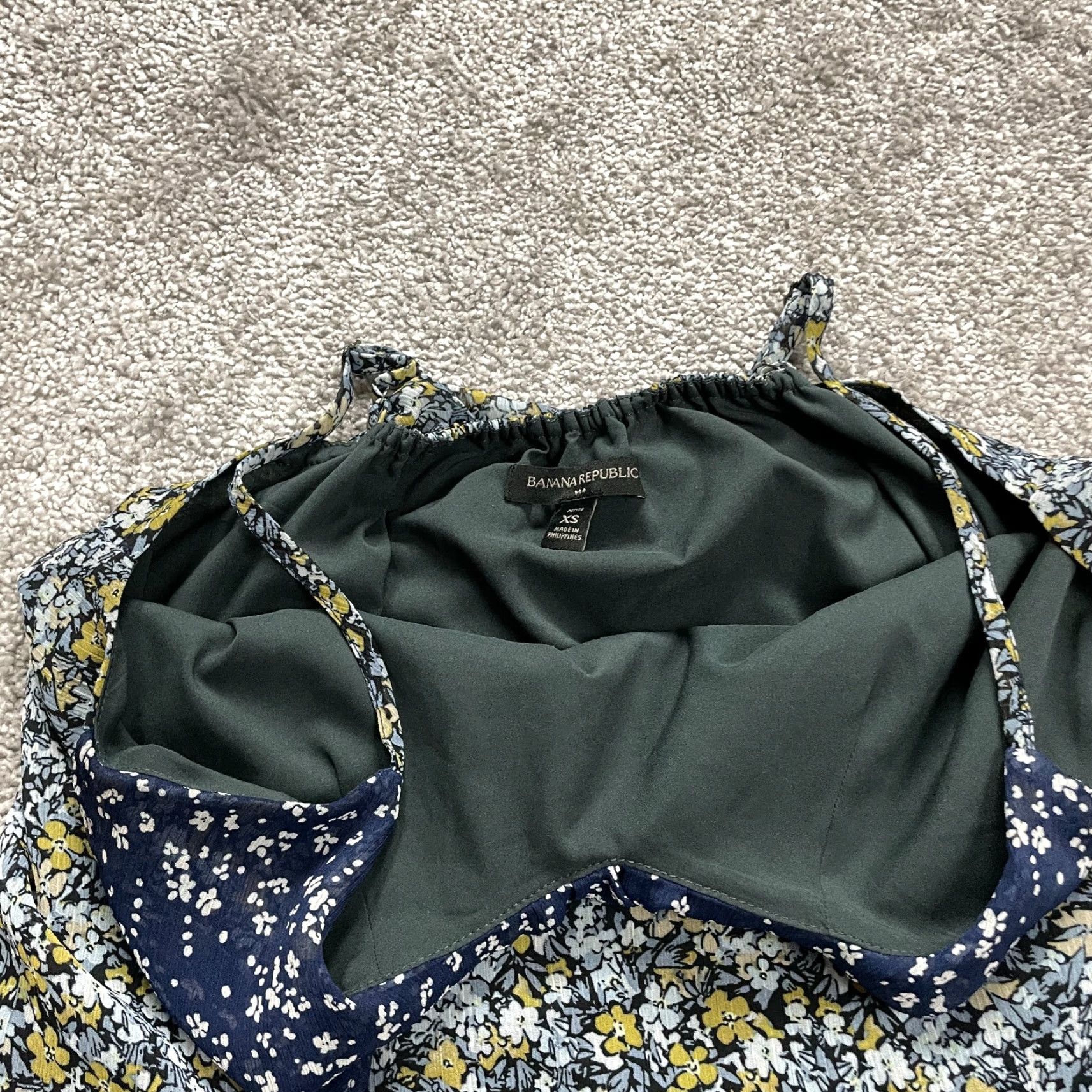 Banana Republic Banana Republic Camisole Womens XS Multicolor Floral Spaghetti Blouse Casual Size XS / US 0-2 / IT 36-38 - 4 Thumbnail